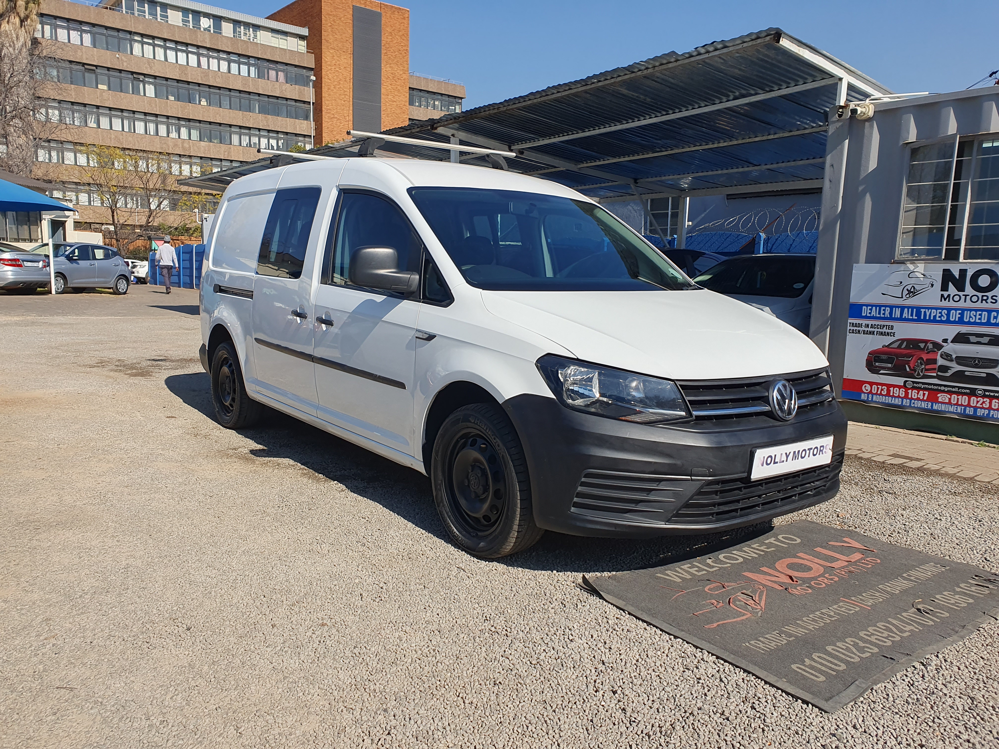 Used 2016 Volkswagen Caddy Maxi 2.0TDI panel van
