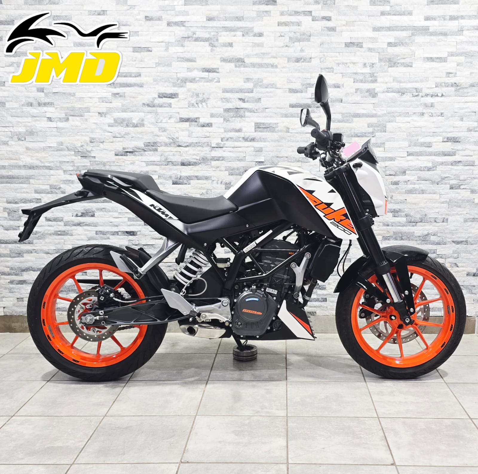 2017(REG 2018) KTM DUKE 200