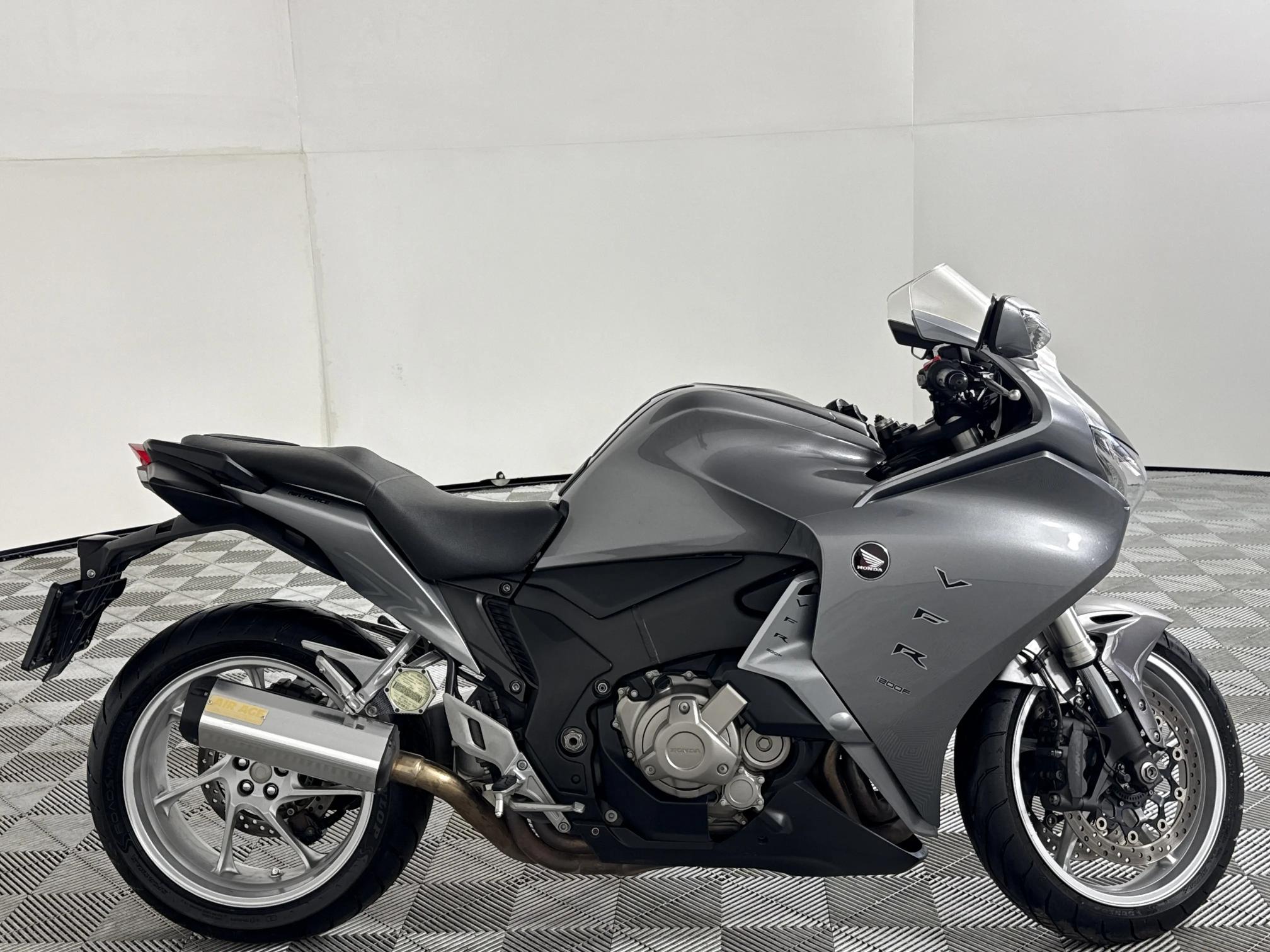 Used 2011 Honda VFR 1200fd