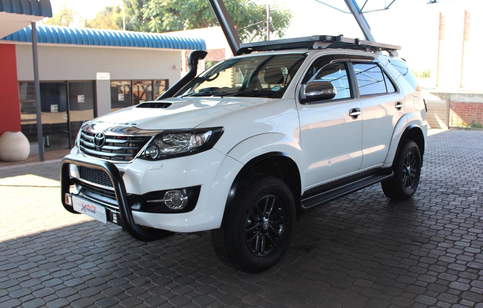 Used 2015 Toyota Fortuner 3.0D-4D Limited auto