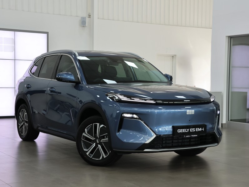 New 2025 Geely E5 EM-i Aspire