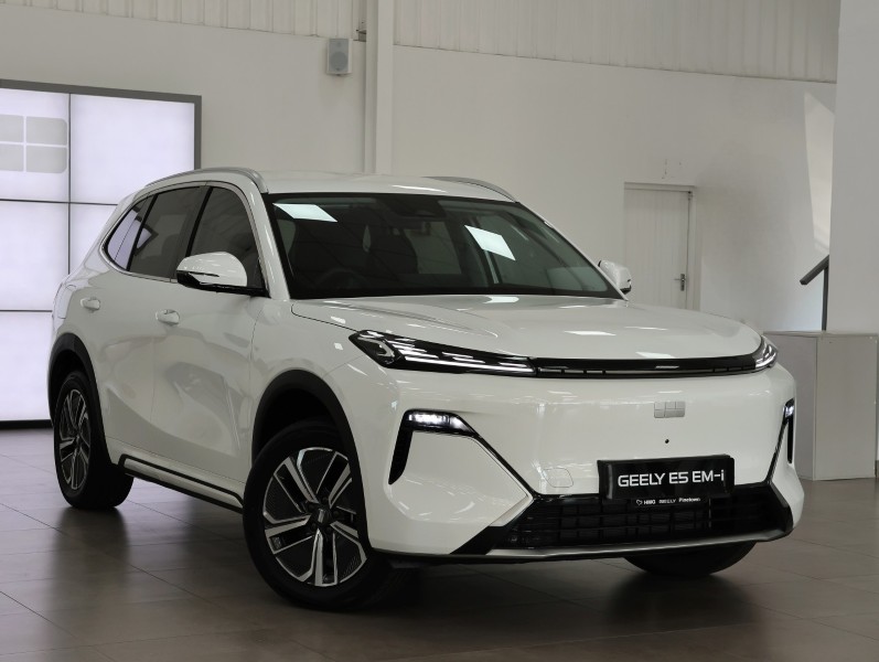 New 2026 Geely E5 EM-i Aspire