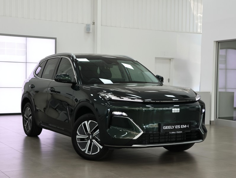 New 2025 Geely E5 EM-i Aspire