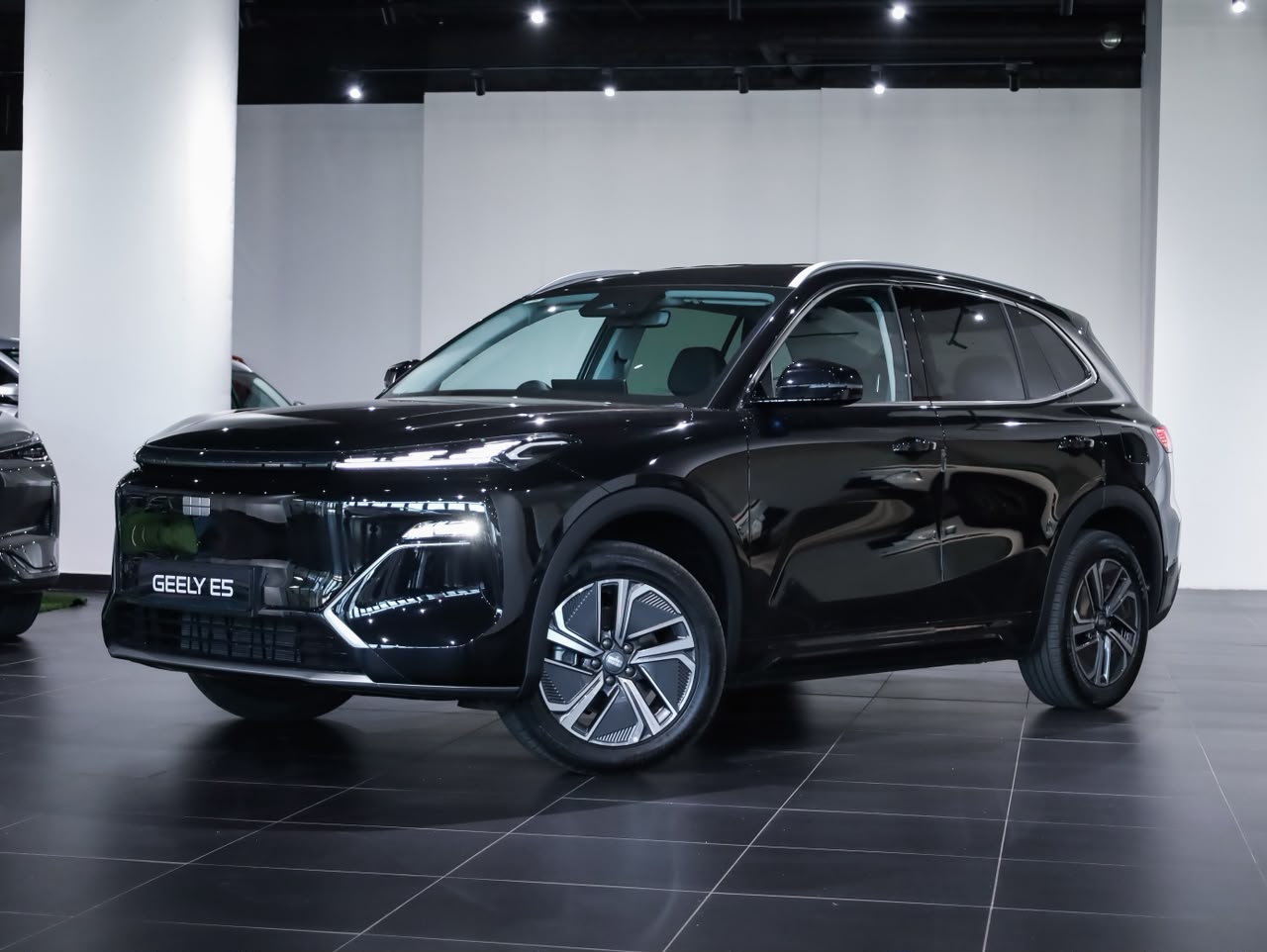 New 2026 Geely E5 EM-i Aspire