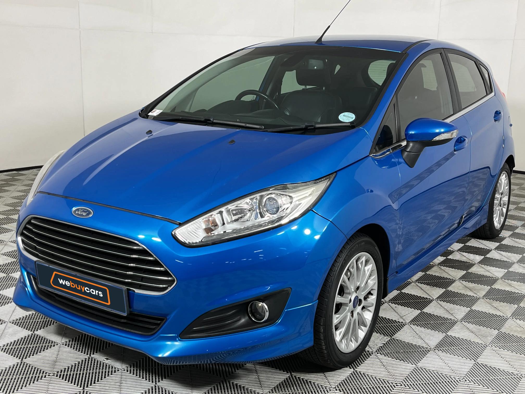 Used 2015 Ford Fiesta 5-door 1.0T Titanium