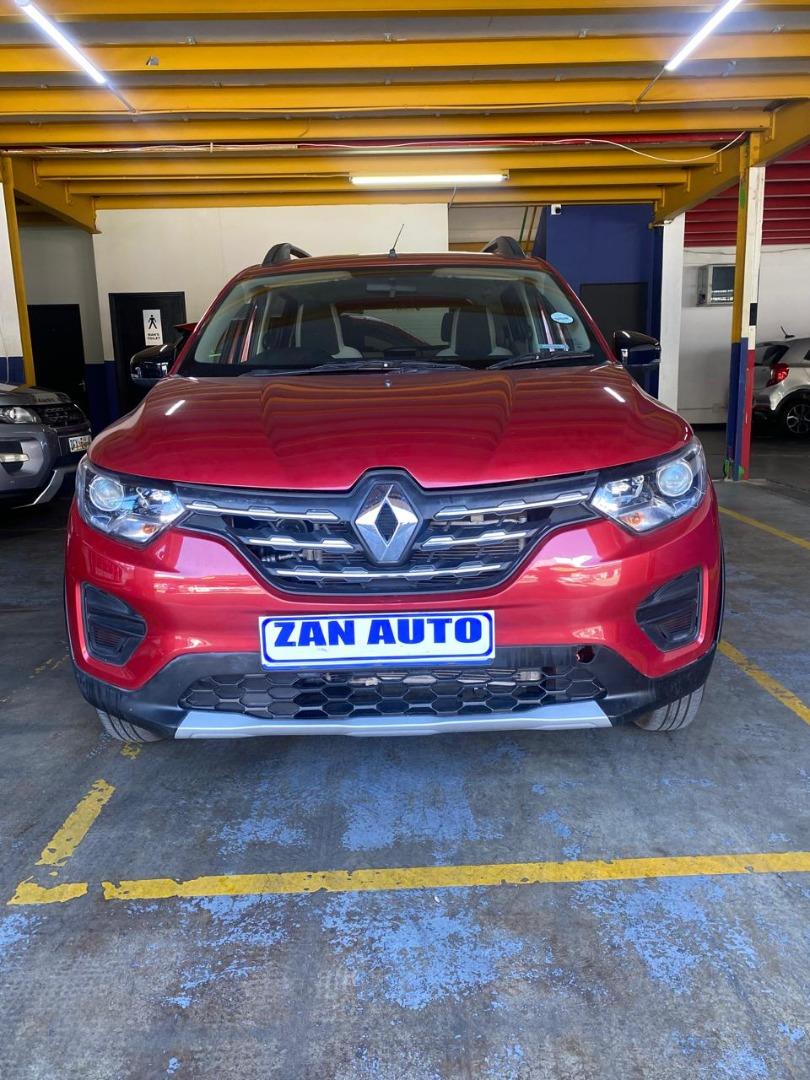Used 2024 Renault Triber 1.0 Prestige