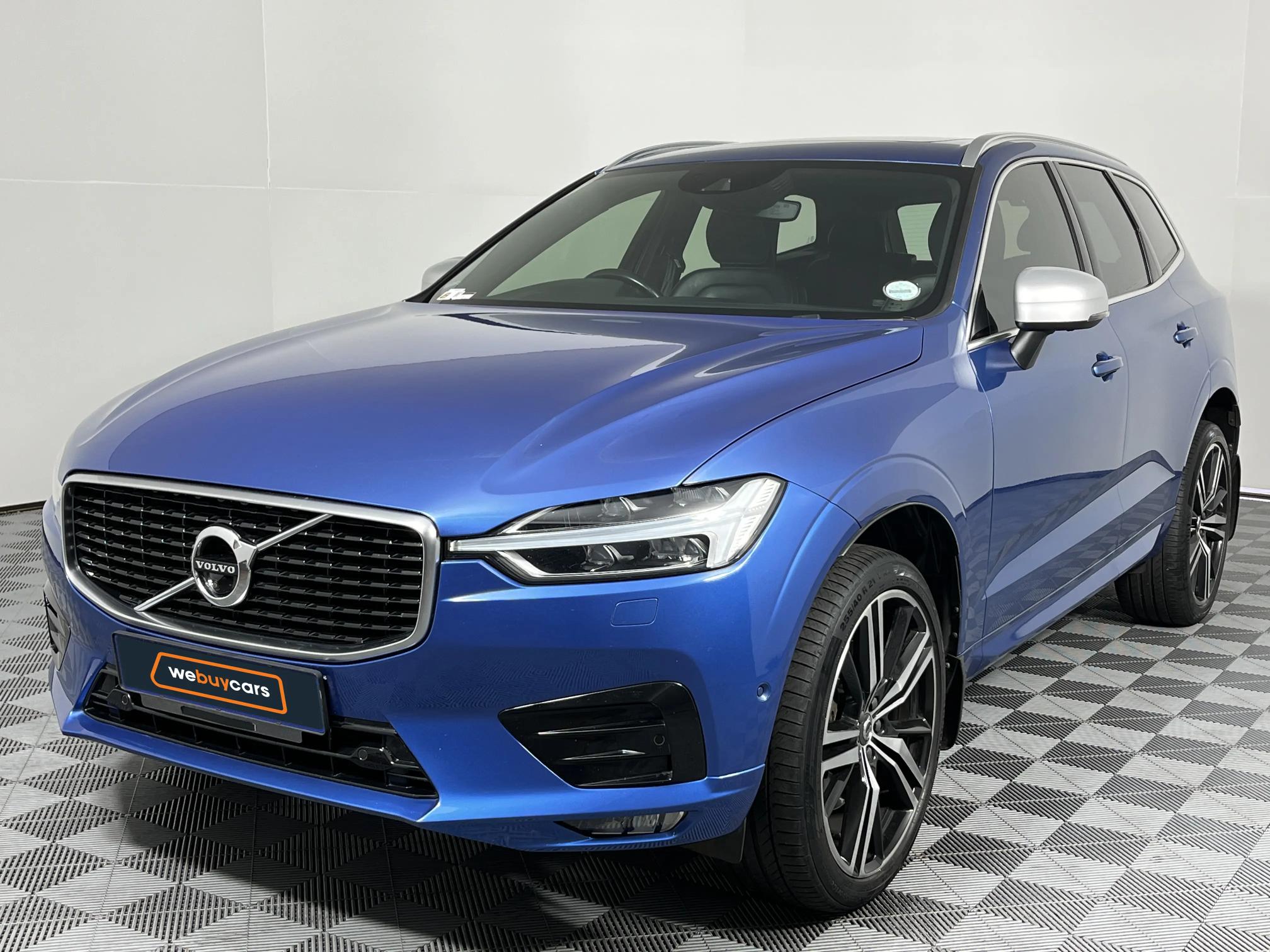 Used 2019 Volvo XC60 T5 AWD R-Design