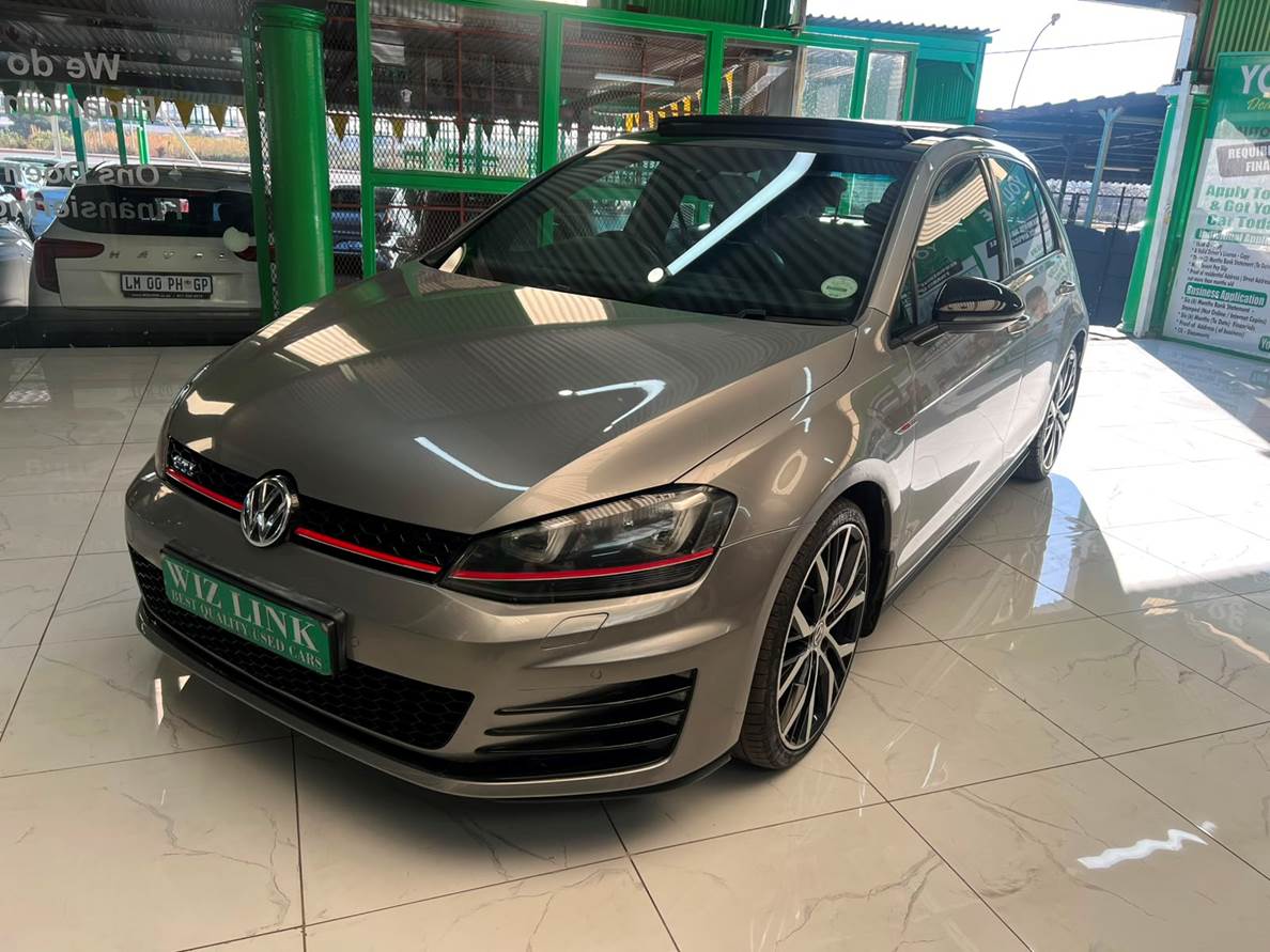 Used 2015 Volkswagen Golf GTI auto