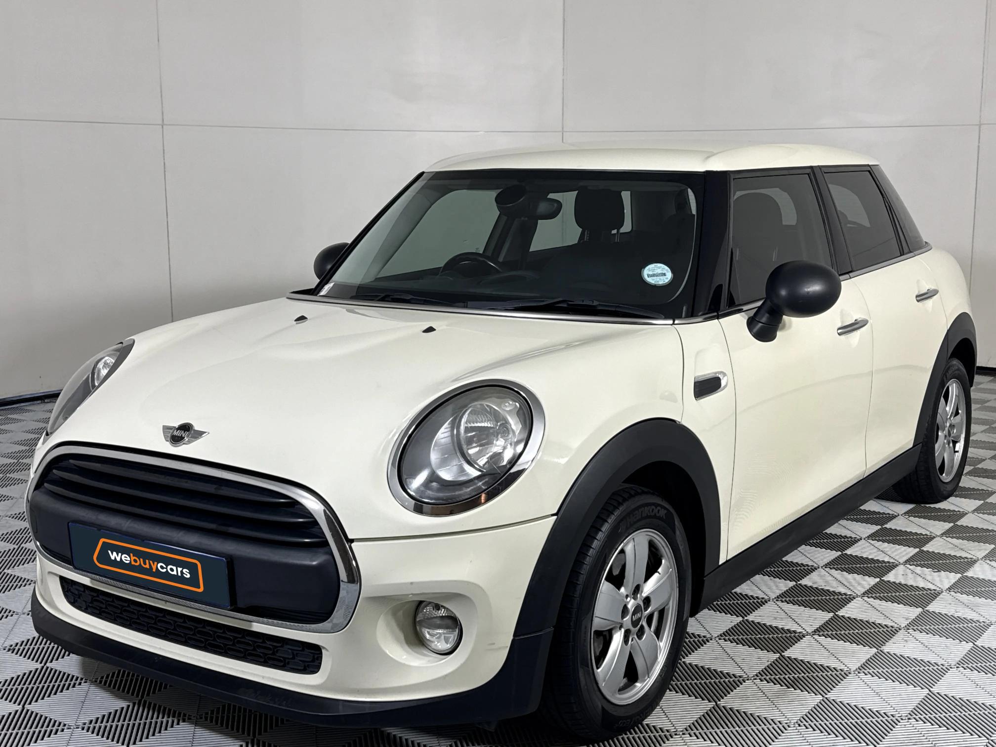 Used 2017 MINI Hatch One Hatch 3-door auto