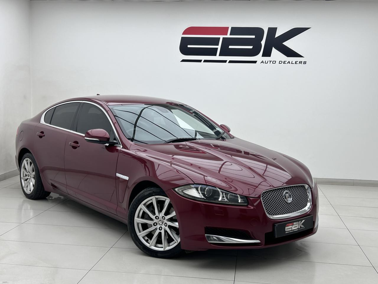 Used 2015 Jaguar XF 2.0 i4 Premium Luxury