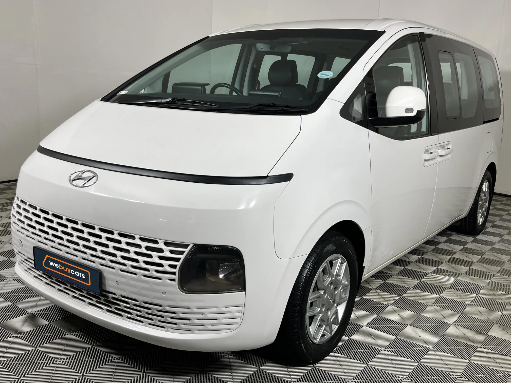 Used 2022 Hyundai Staria 2.2D Executive 9-seater