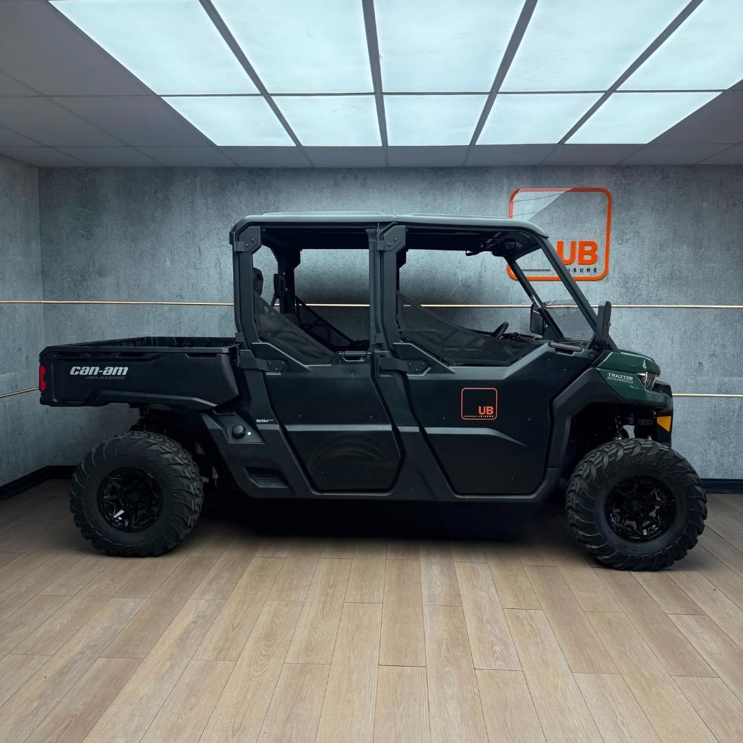 Used 2023 Can-Am TRAXTER MAX DPS HD9
