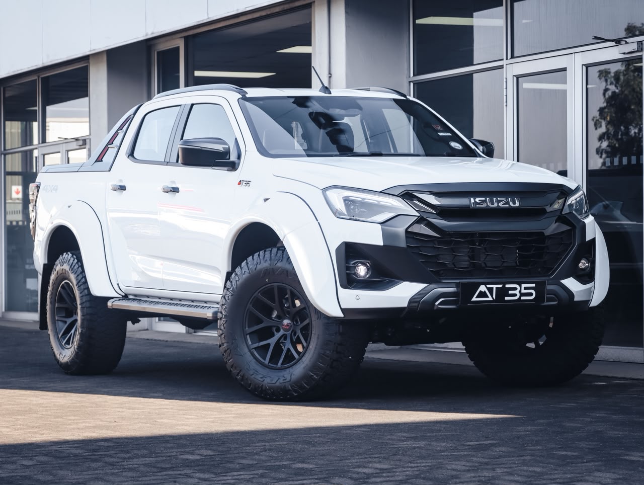 New 2026 Isuzu D-Max 300 3.0TD double cab 4x4 LX Arctic Trucks AT 35