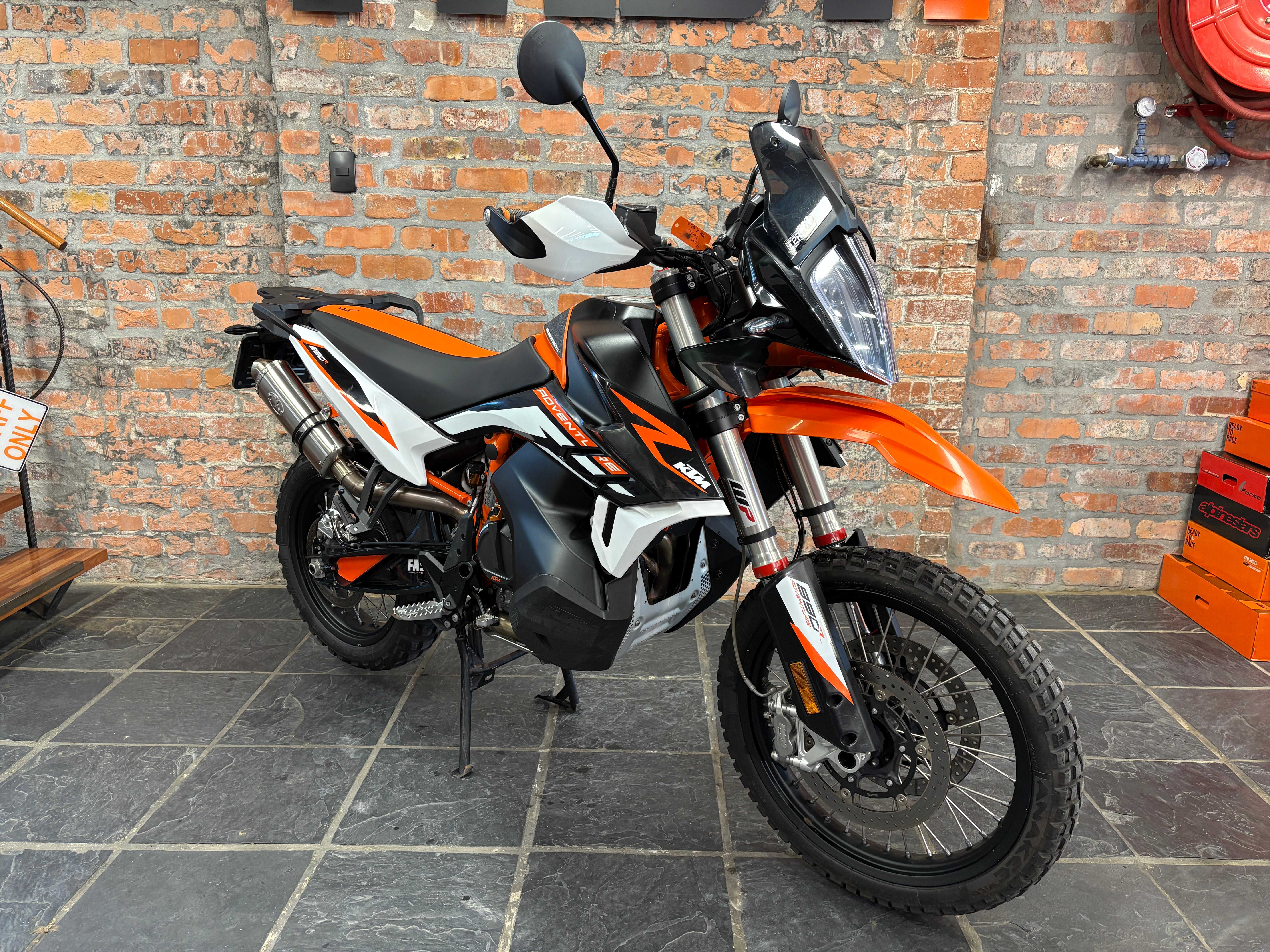 KTM 890 ADVENTURE R