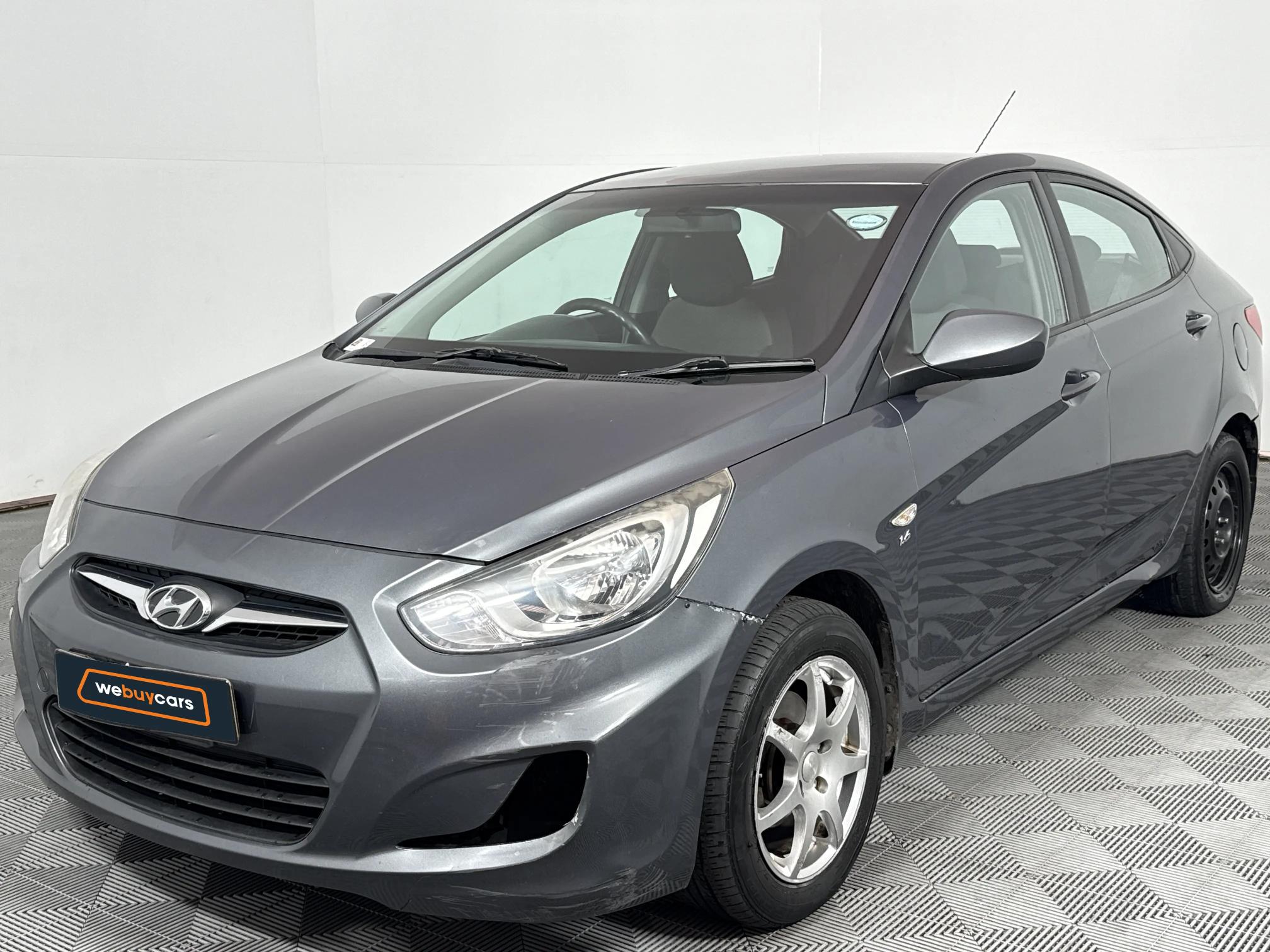 Used 2012 Hyundai Accent sedan 1.6 Motion