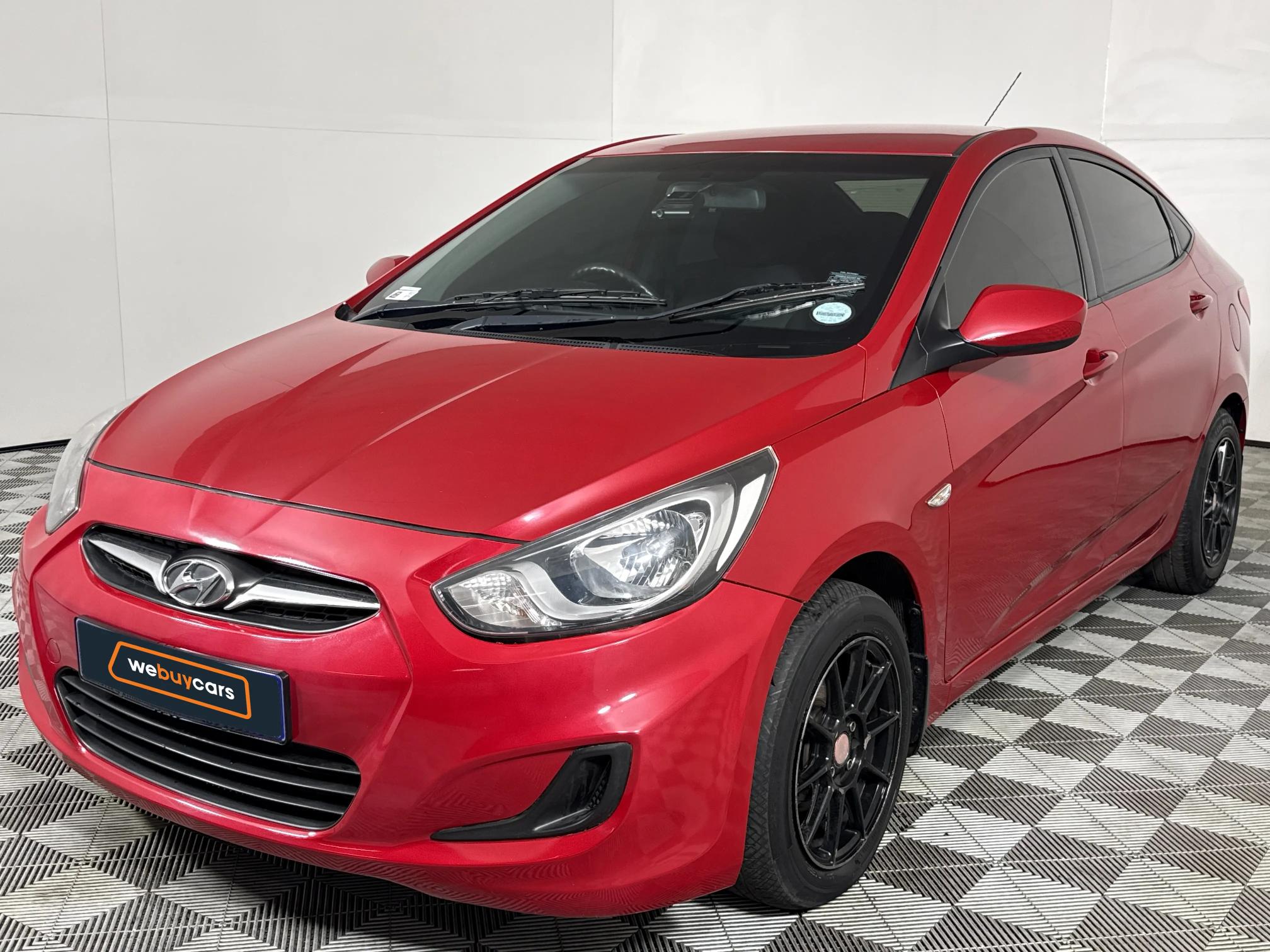 Used 2014 Hyundai Accent sedan 1.6 Motion
