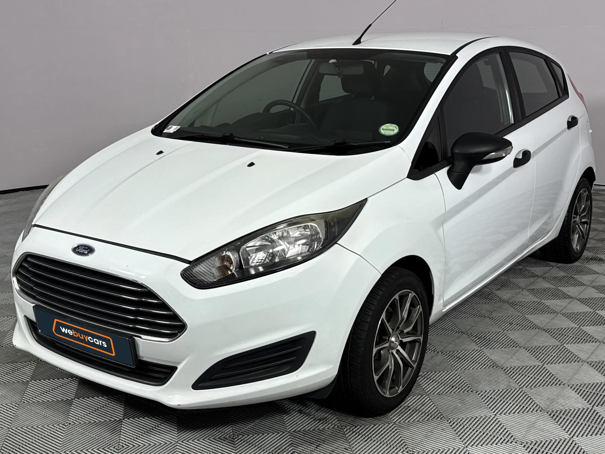 Used 2015 Ford Fiesta 5-door 1.0T Ambiente auto
