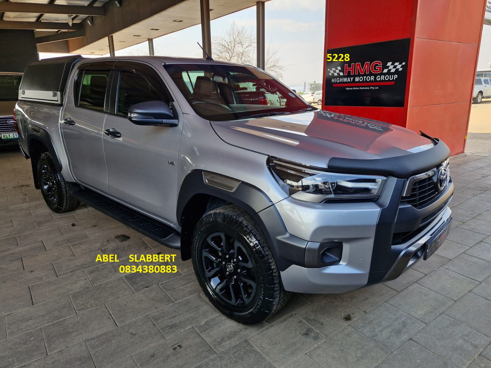 Used 2021 Toyota Hilux 4.0 V6 double cab 4x4 Legend