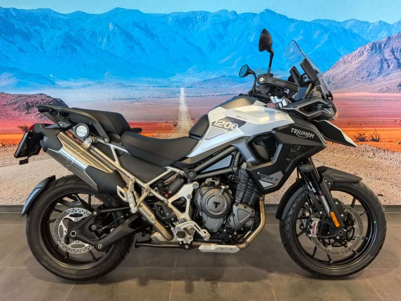 Triumph Tiger 1200 GT Pro