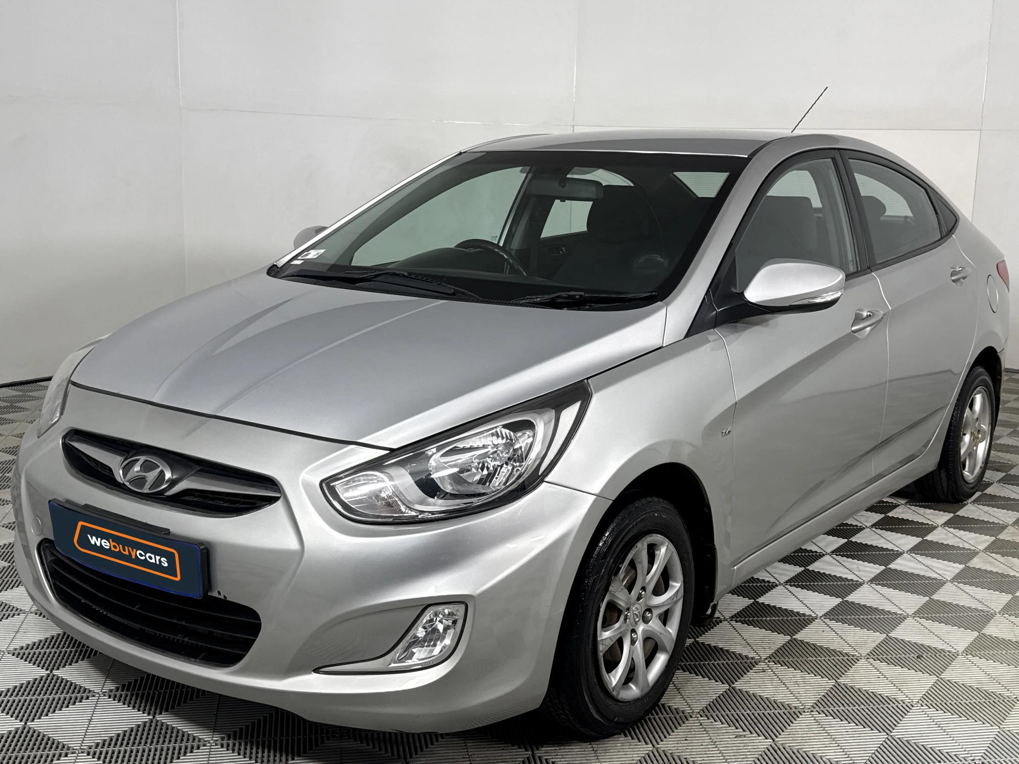 Used 2012 Hyundai Accent sedan 1.6 Fluid auto