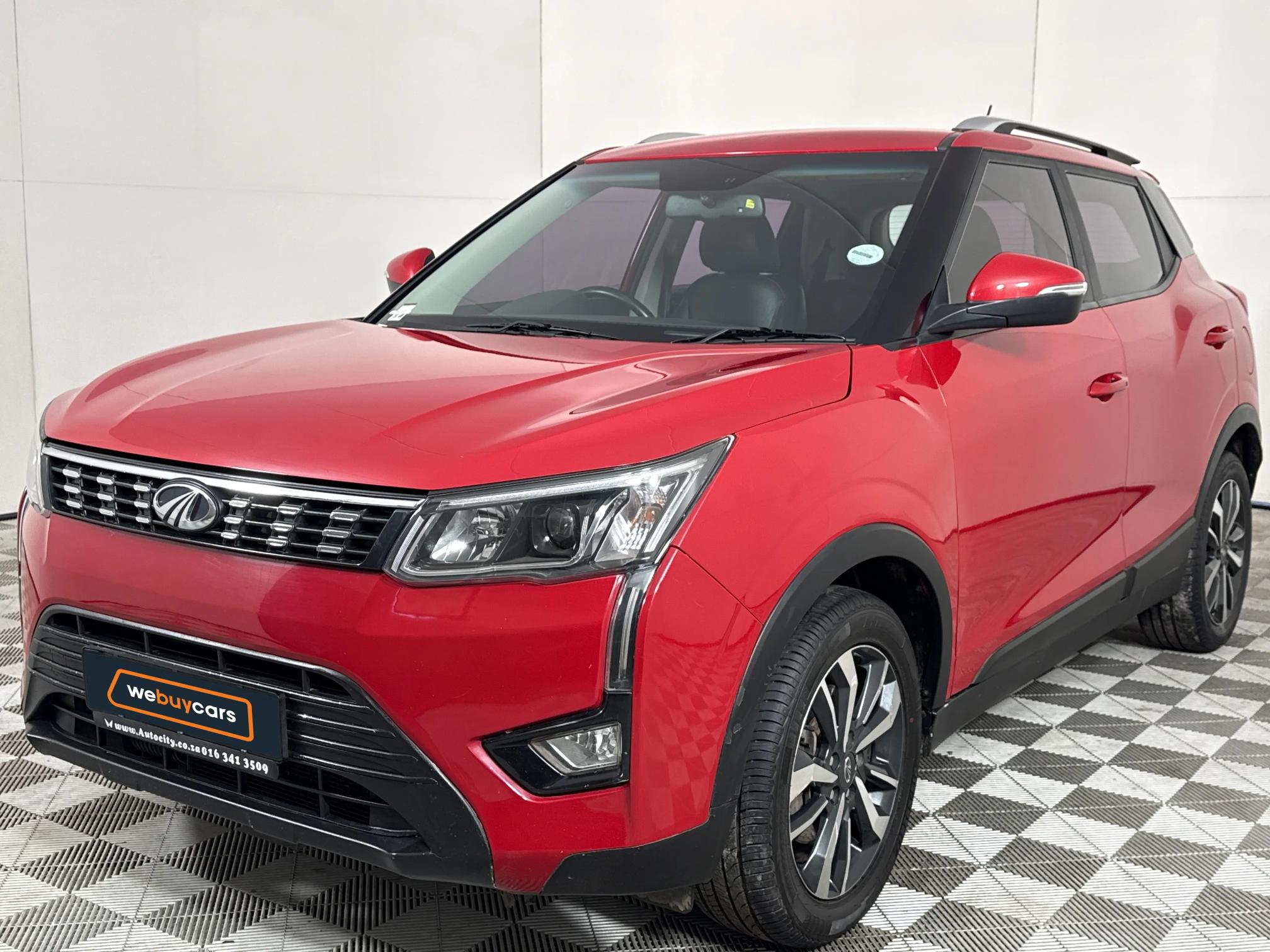 Used 2020 Mahindra XUV300 1.5TD W8