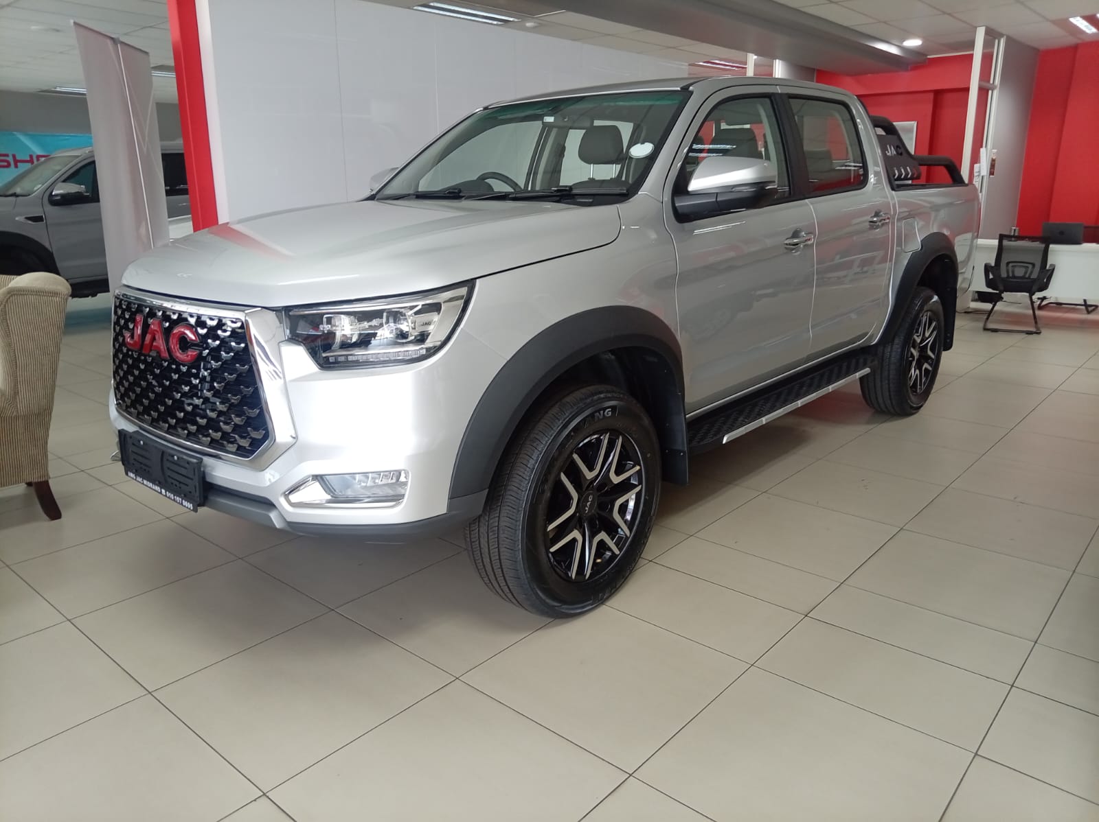 New 2026 JAC T8 2.0CTI double cab Lux