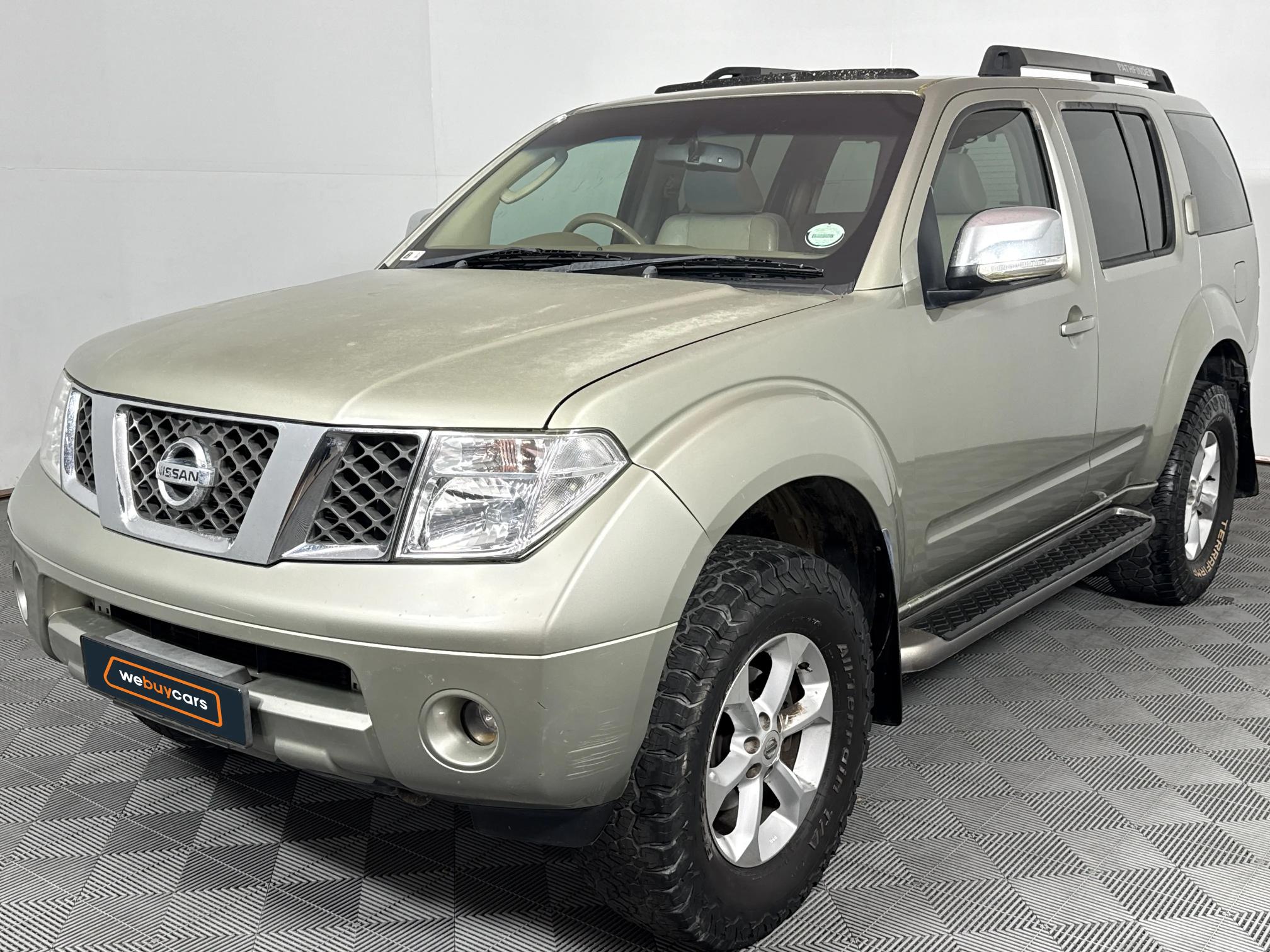 Used 2009 Nissan Pathfinder 4.0 V6 LE