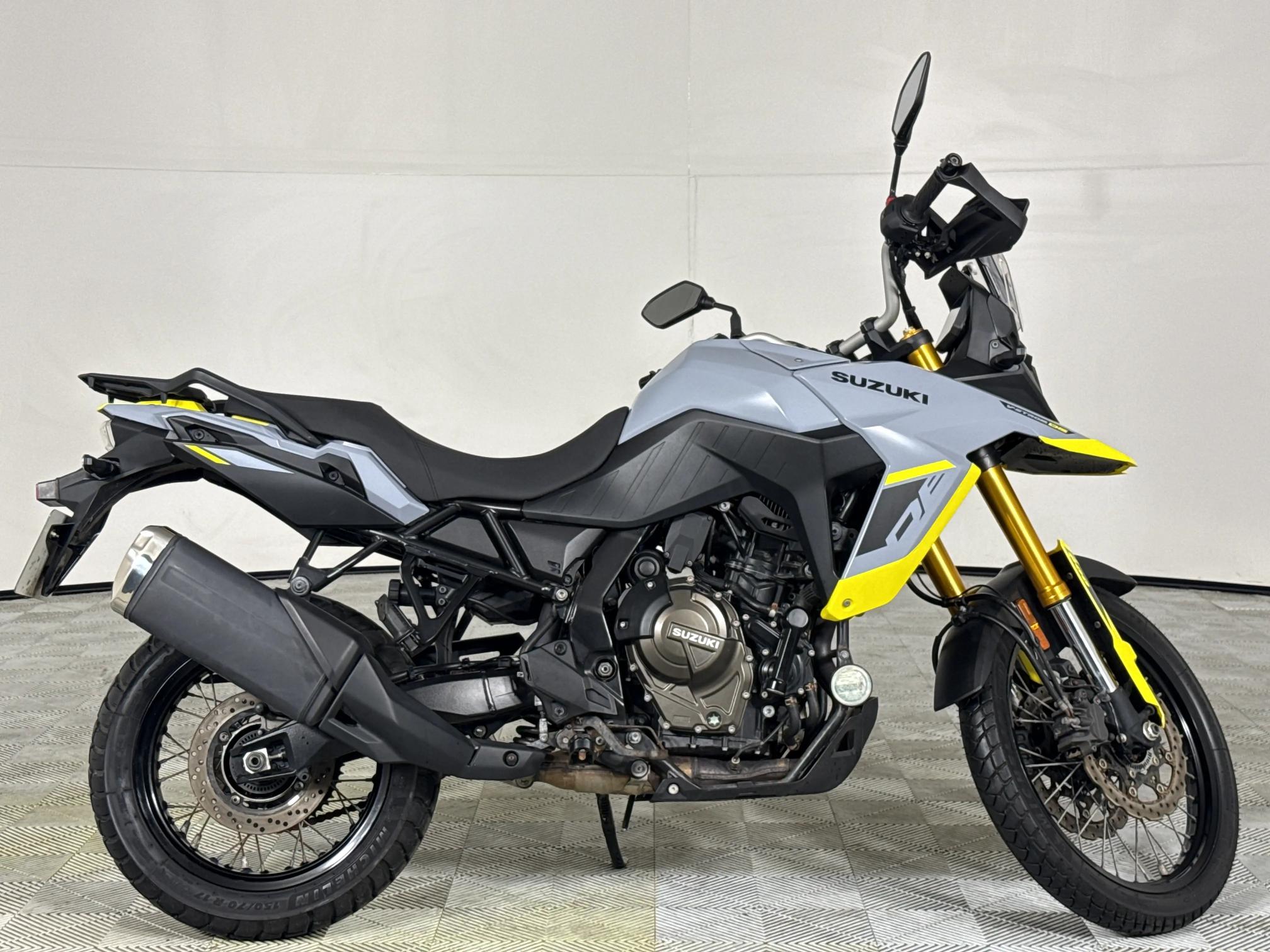 Used 2024 Suzuki 800 DL 800de