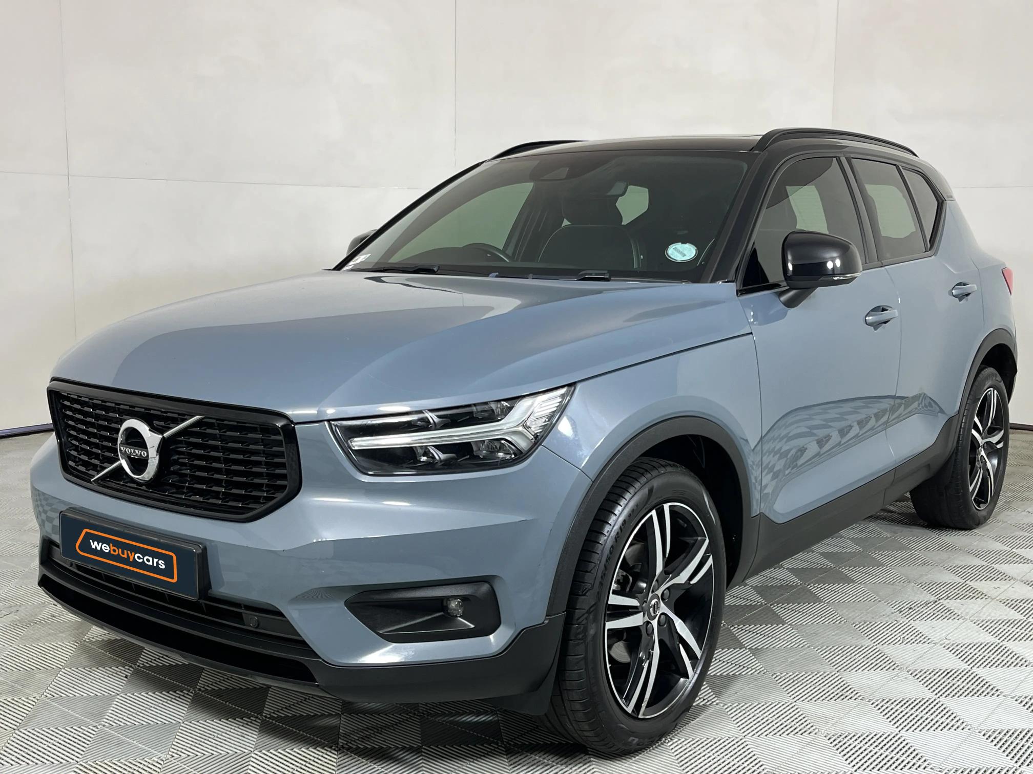 Used 2020 Volvo XC40 T3 R-Design