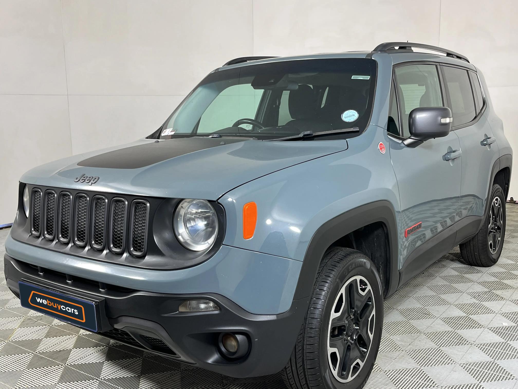 Used 2017 Jeep Renegade 2.4L 4x4 Trailhawk