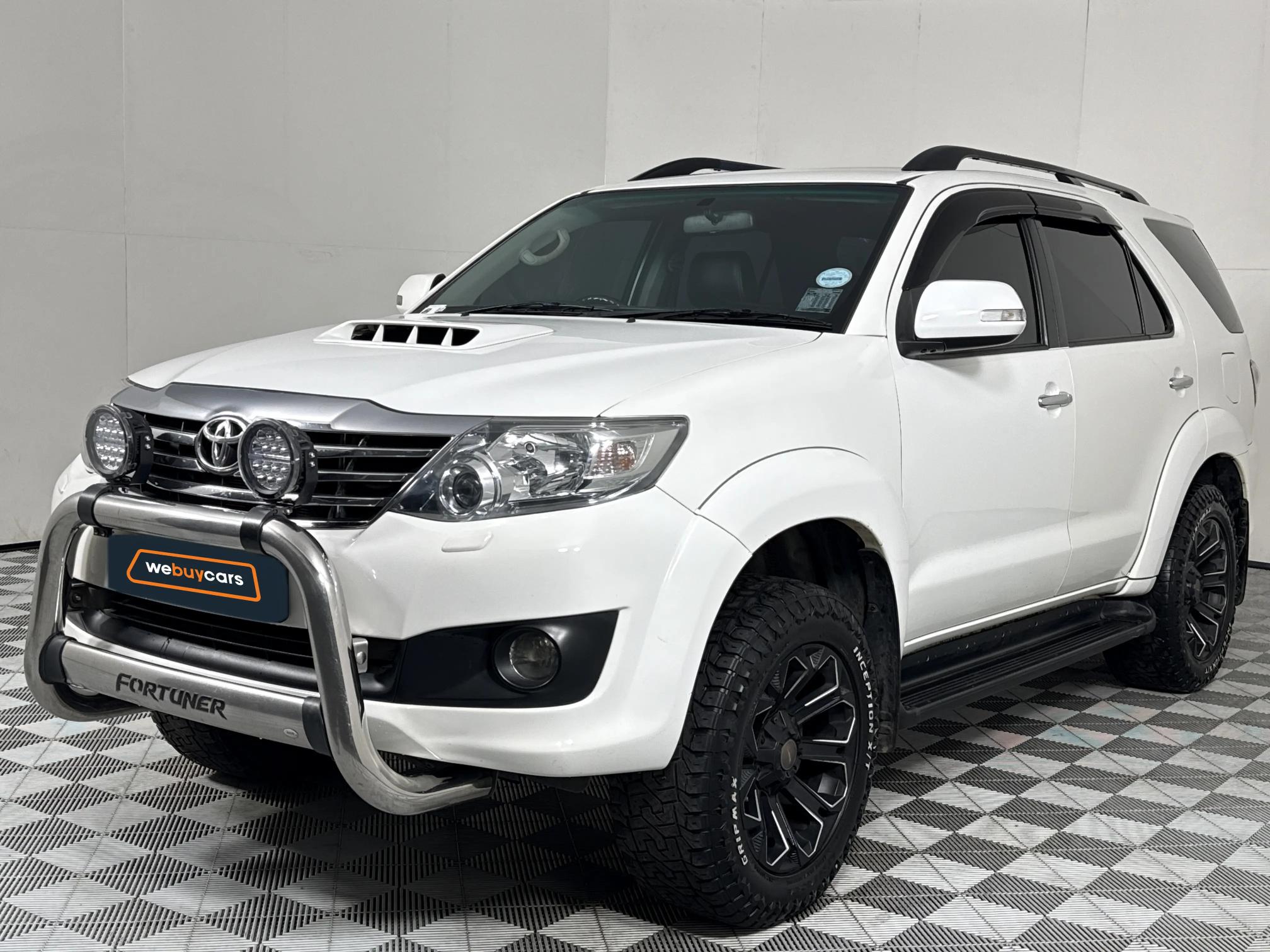 Used 2014 Toyota Fortuner 3.0D-4D Limited auto