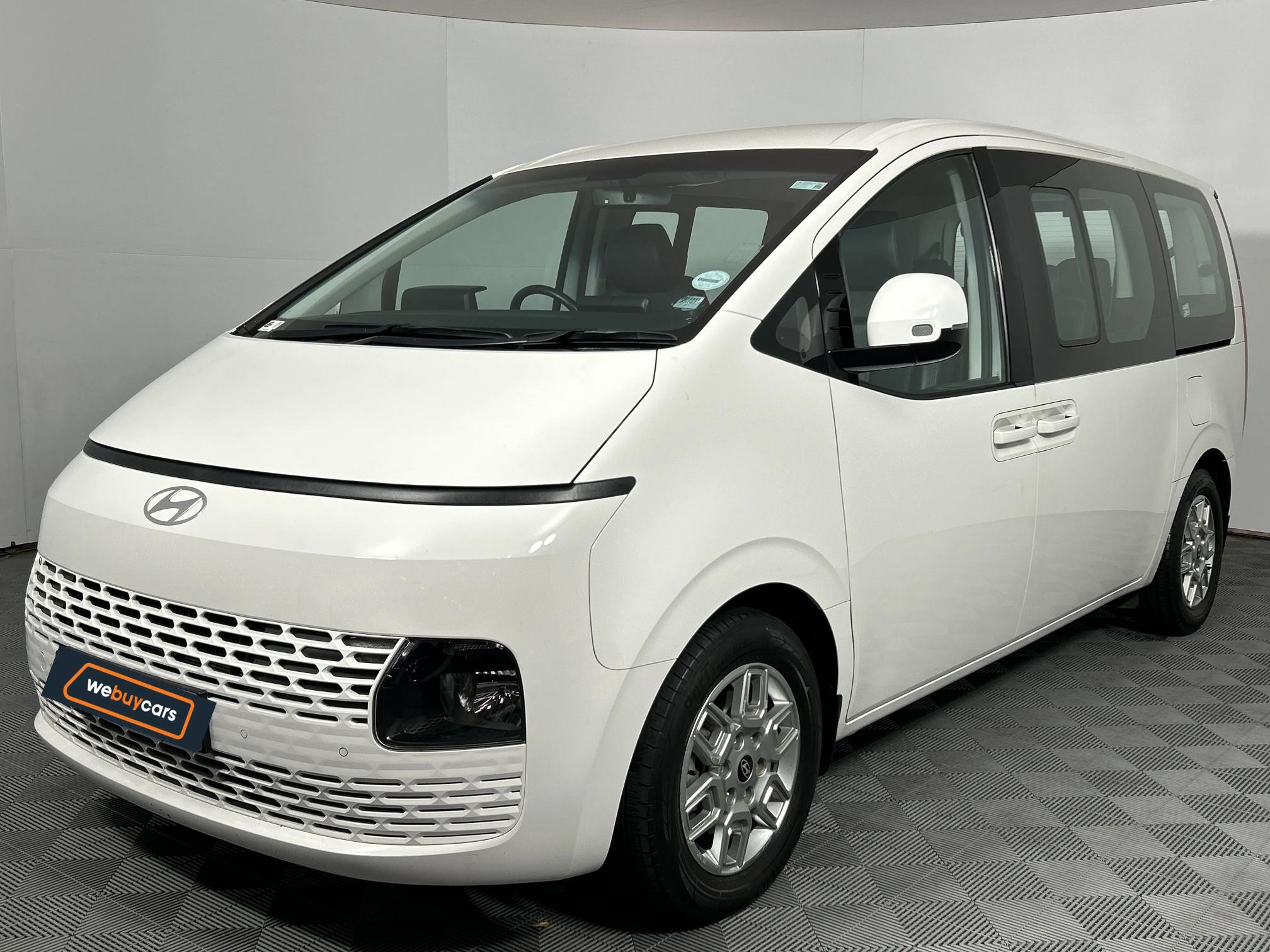 Used 2024 Hyundai Staria 2.2D Executive 9-seater