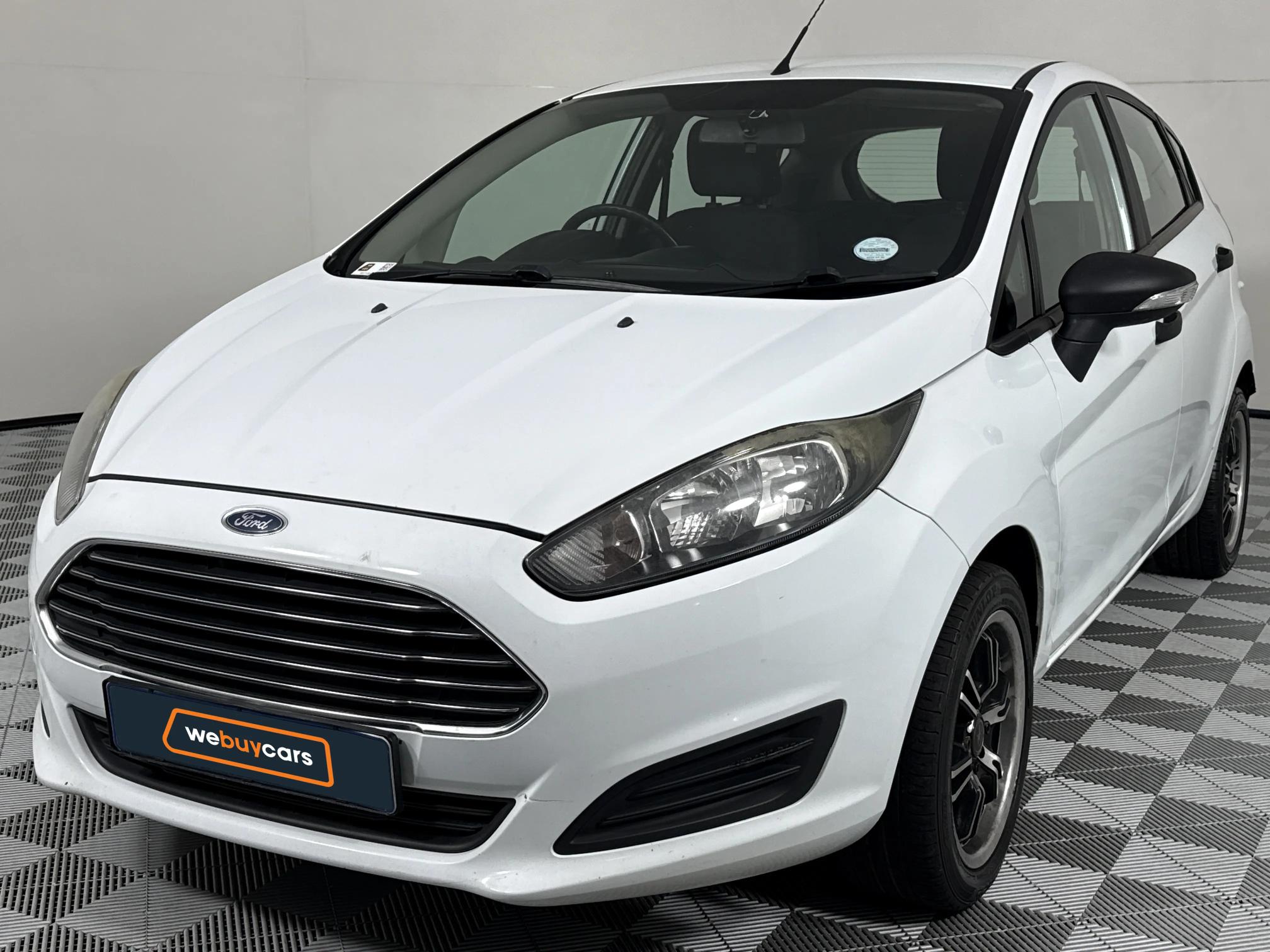 Used 2015 Ford Fiesta 5-door 1.0T Ambiente auto