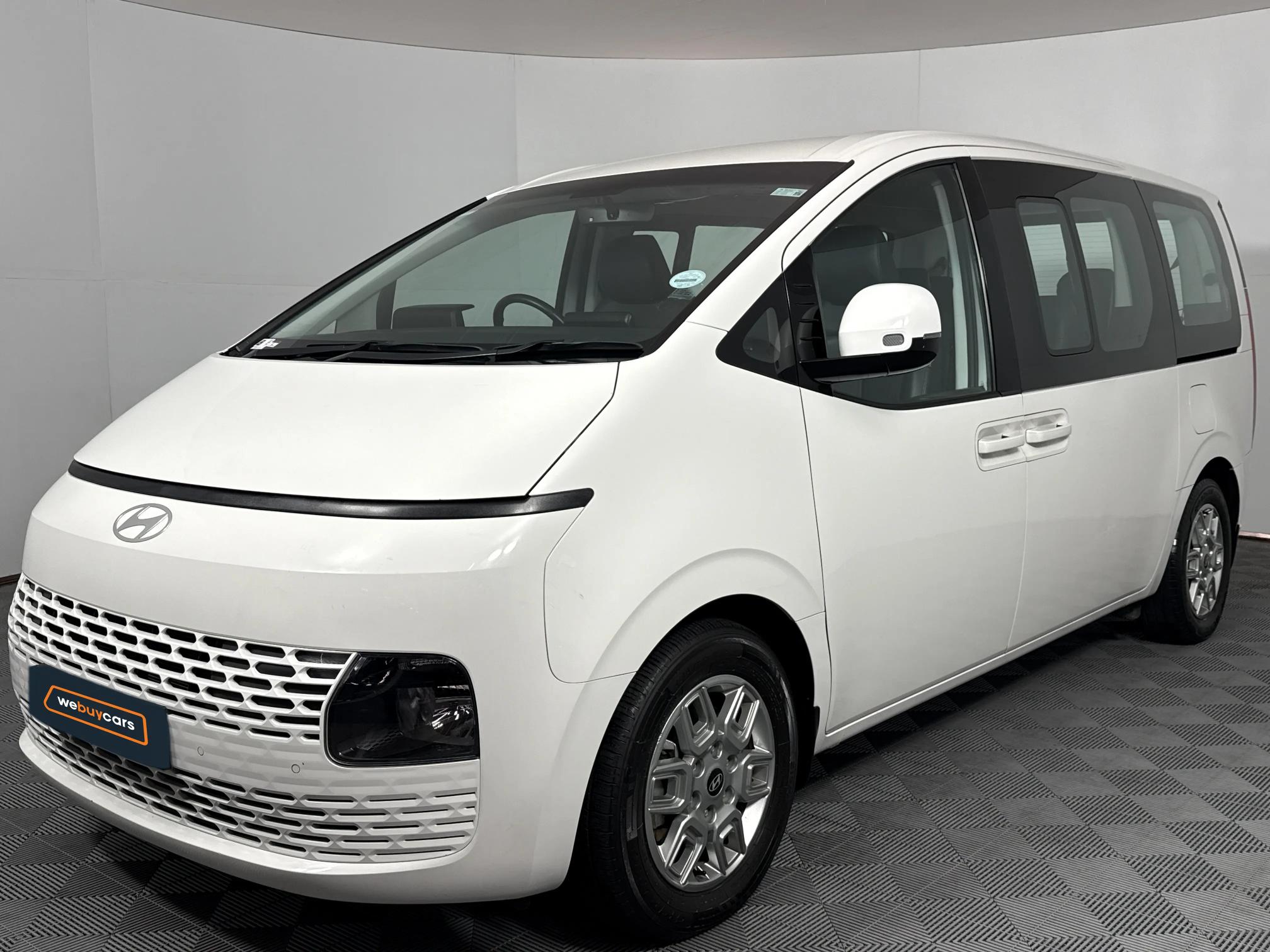 Used 2024 Hyundai Staria 2.2D Executive 9-seater