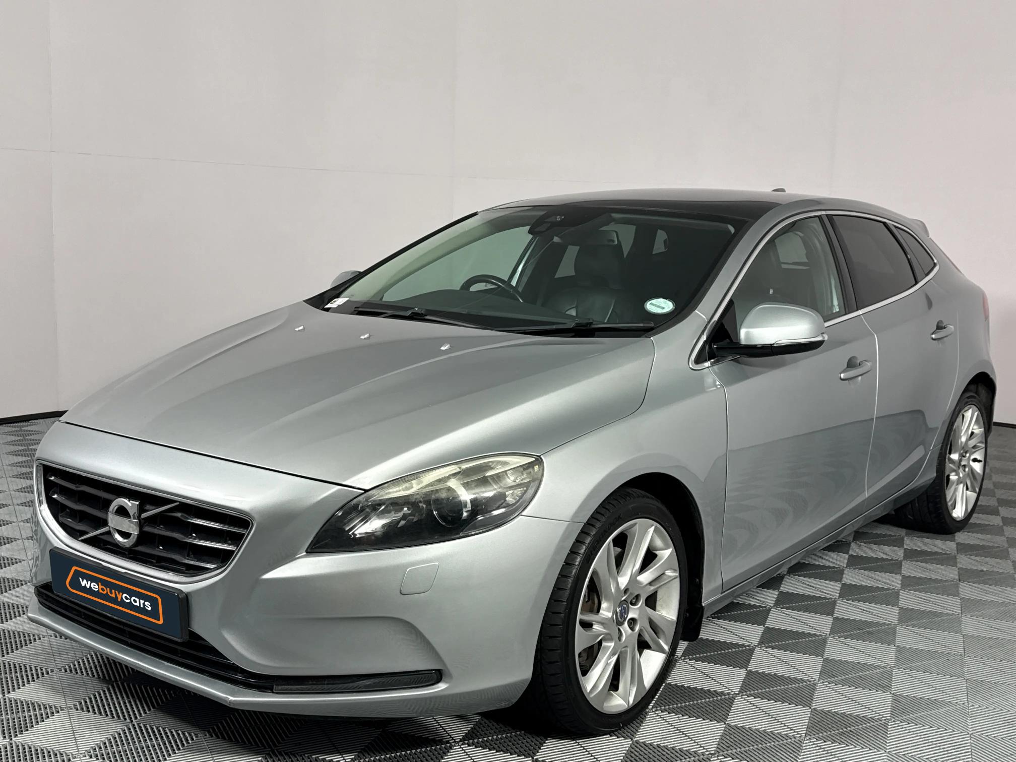 Used 2013 Volvo V40 T5 Elite