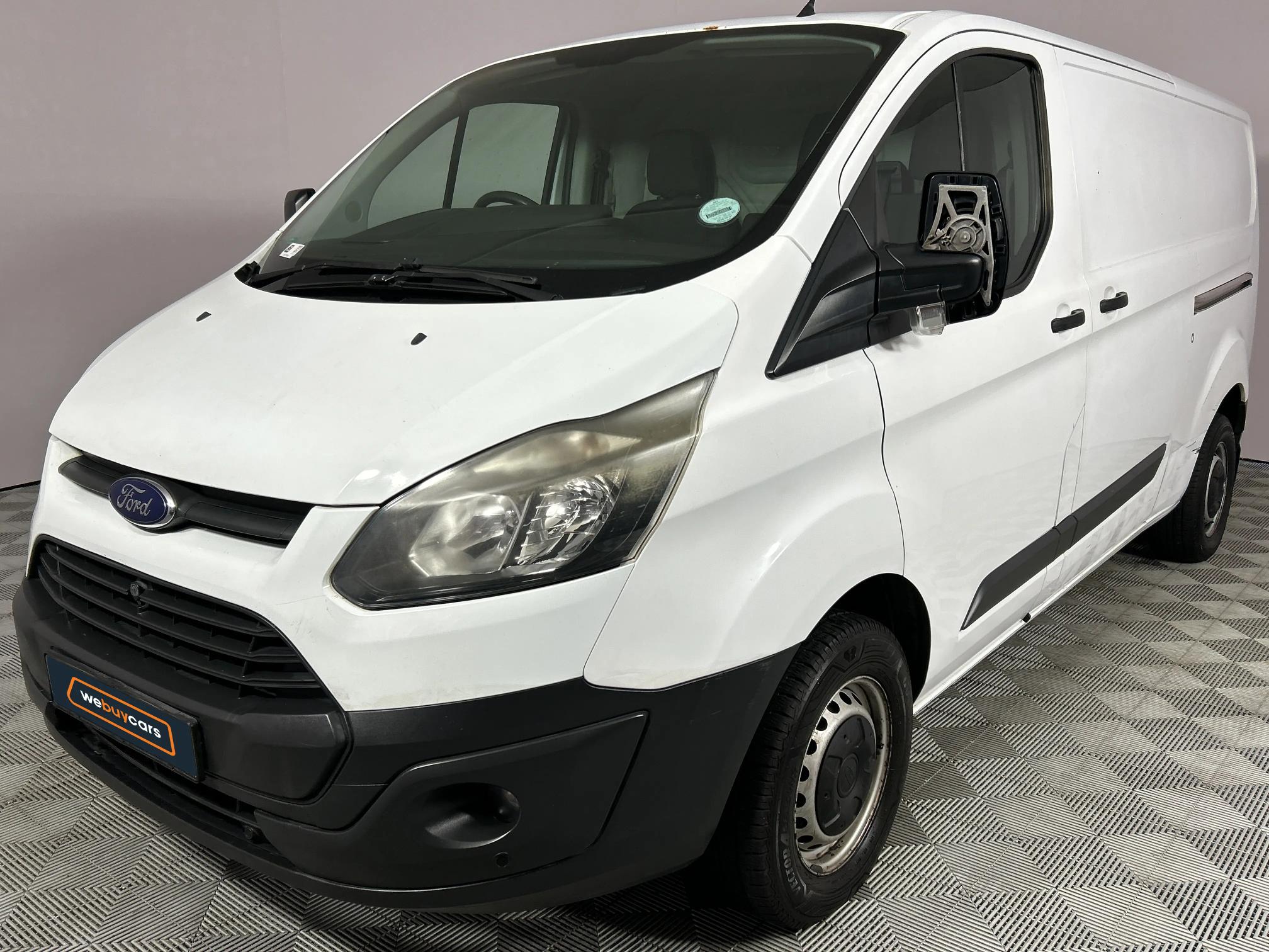 Used 2017 Ford Transit Custom panel van 2.2TDCi 74kW SWB Ambiente