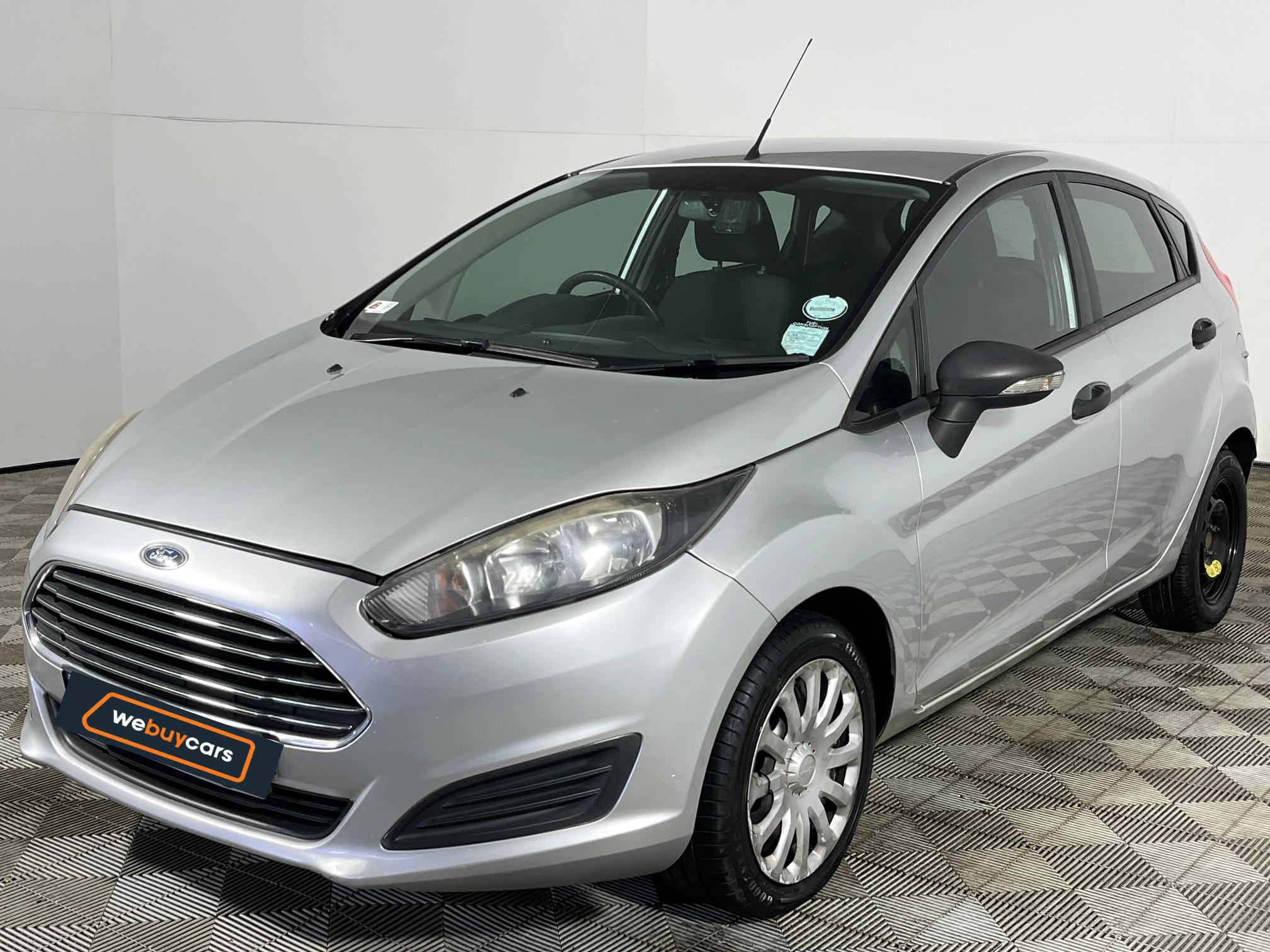 Used 2015 Ford Fiesta 5-door 1.0T Titanium auto