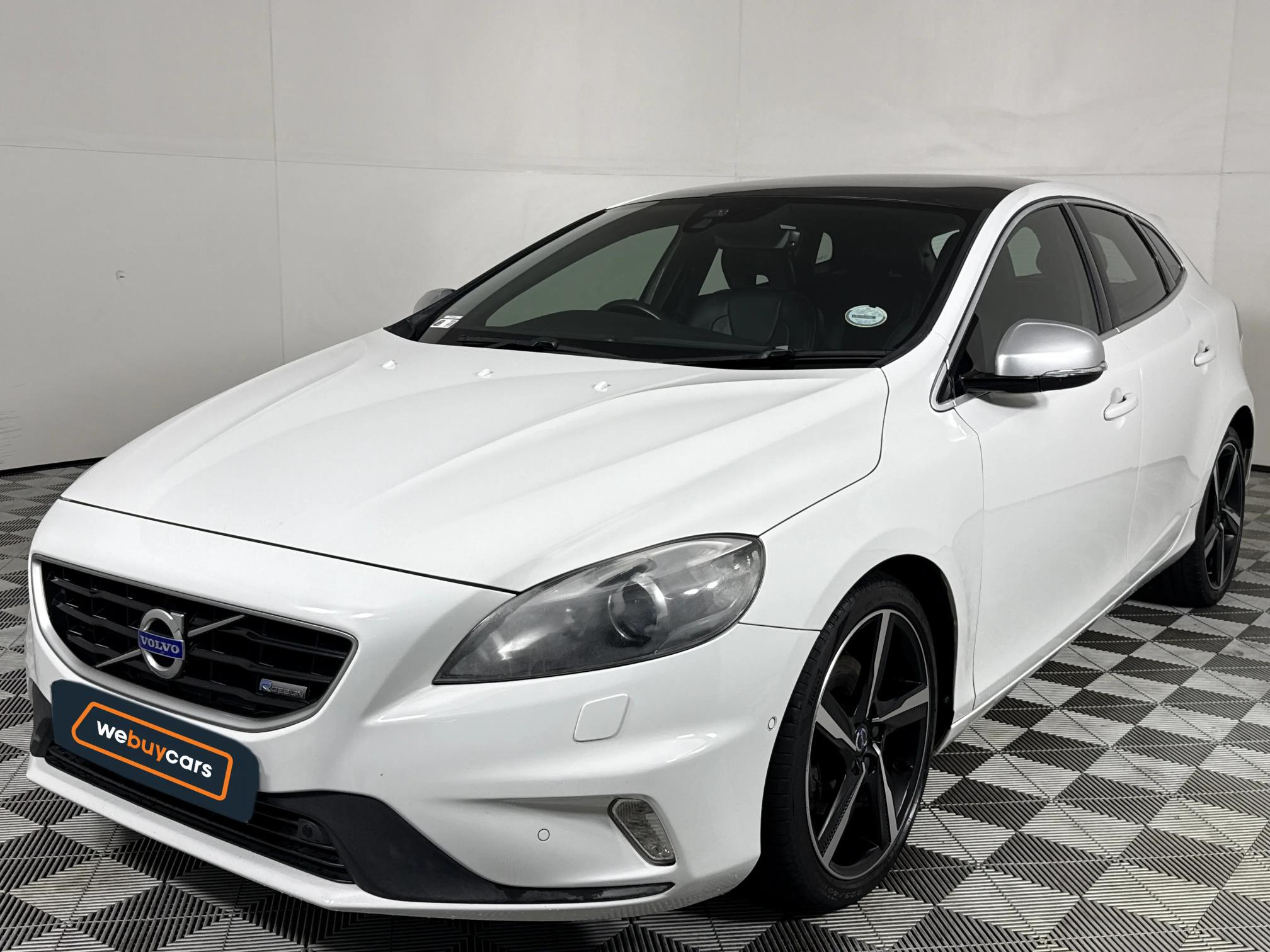 Used 2016 Volvo V40 T4 R-Design auto