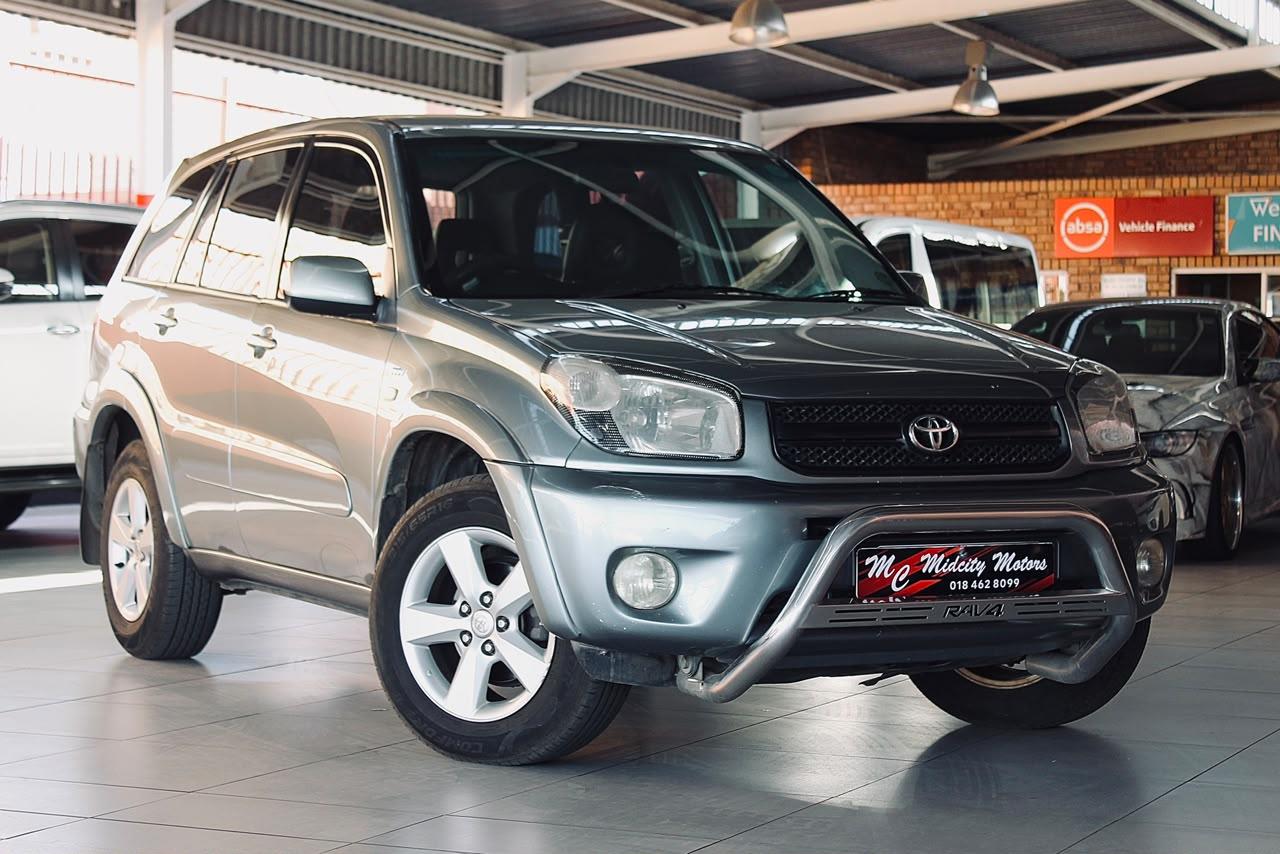Used 2004 Toyota RAV4 180 5-door