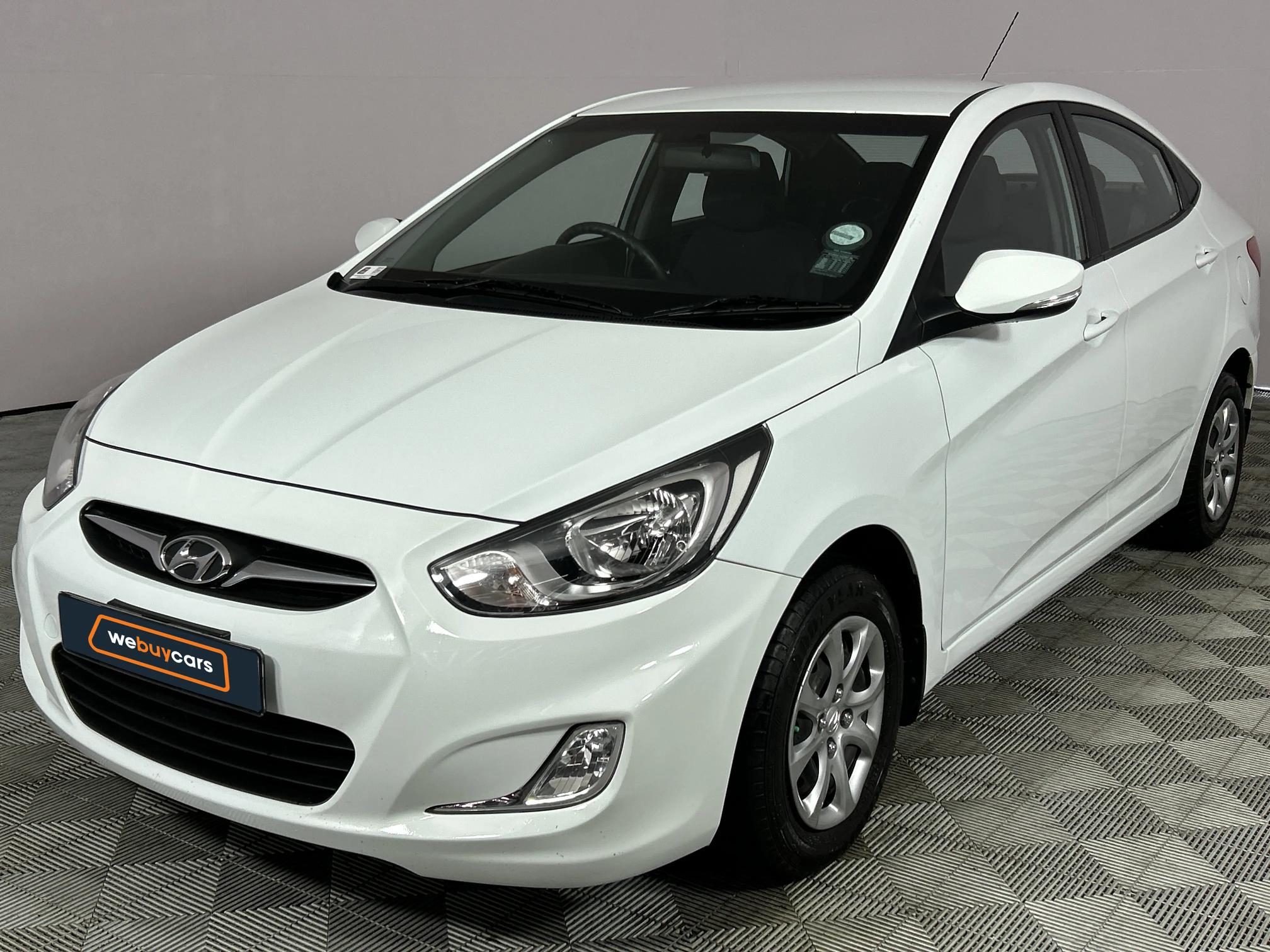 Used 2013 Hyundai Accent sedan 1.6 Fluid auto