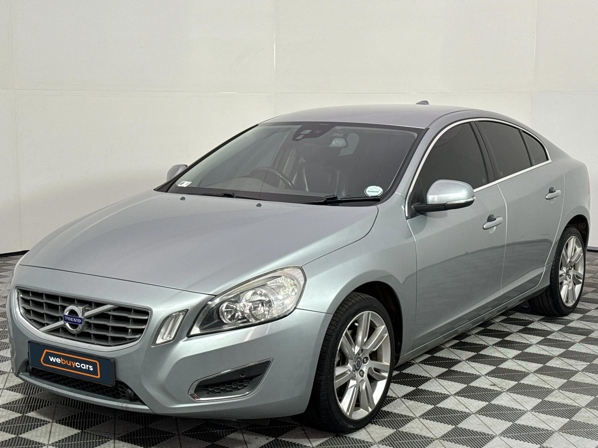Used 2011 Volvo S60 T4 Excel auto