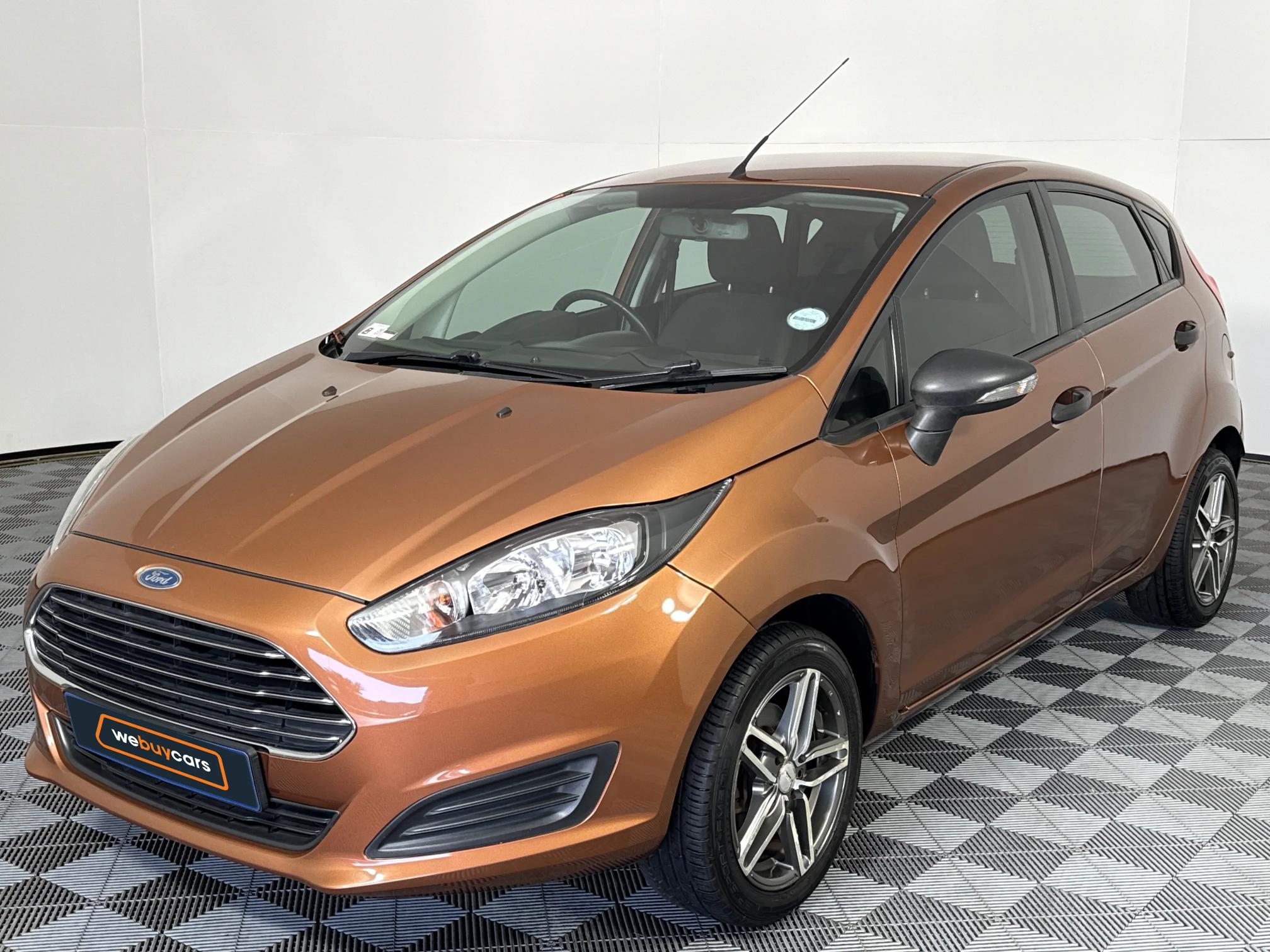 Used 2015 Ford Fiesta 5-door 1.4 Ambiente