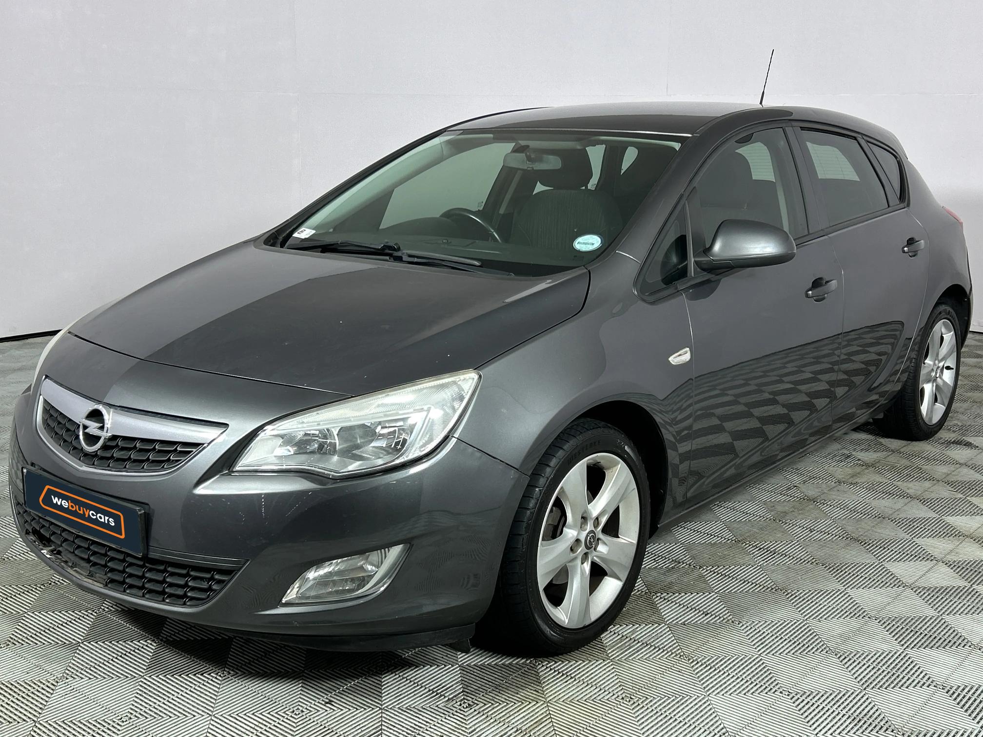 Used 2012 Opel Astra hatch 1.4 Turbo Enjoy