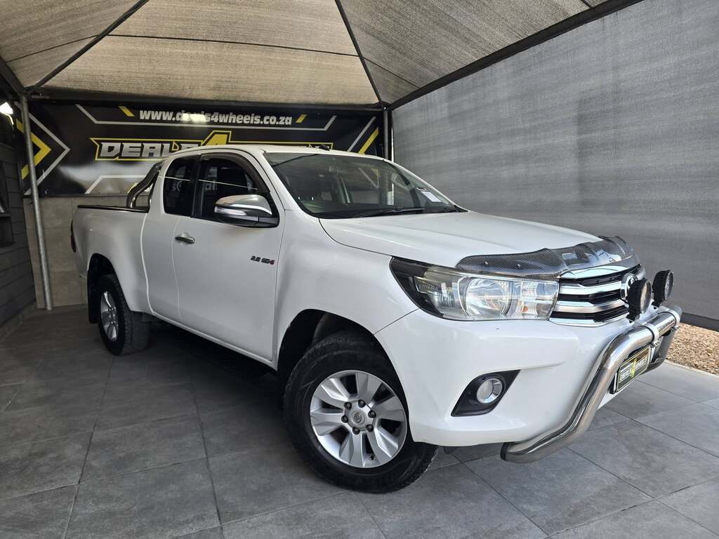 Used 2016 Toyota Hilux 2.8GD-6 Xtra cab Raider Dakar