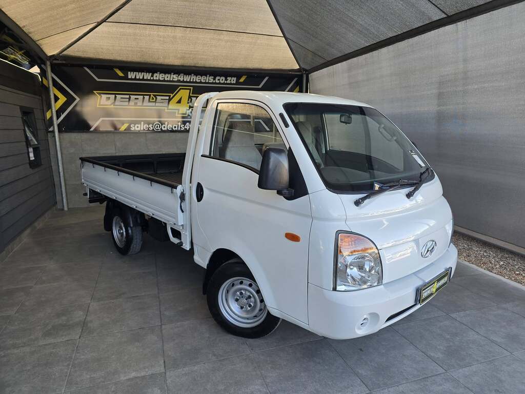 Used 2012 Hyundai H-100 Bakkie 2.5TCi deck (aircon)