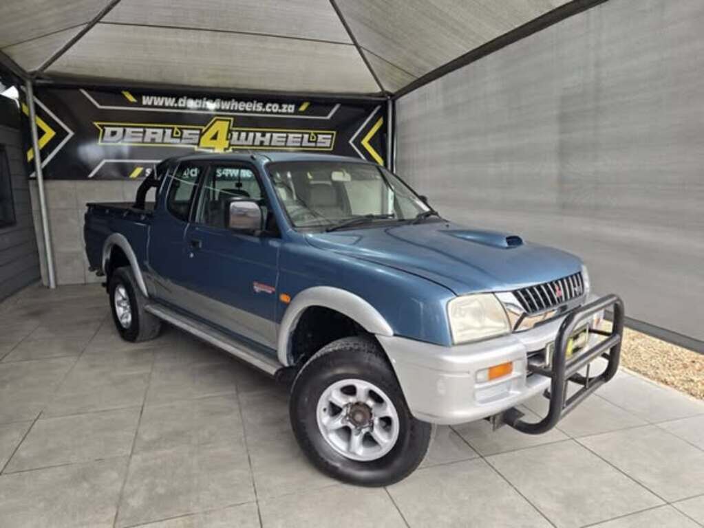 Used 2002 Mitsubishi Colt 2800TDi ClubCab 4x4