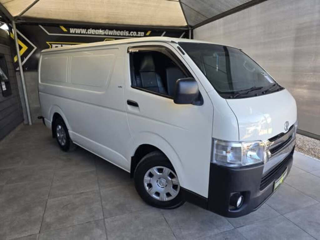 Used 2007 Toyota Quantum 2.7 panel van