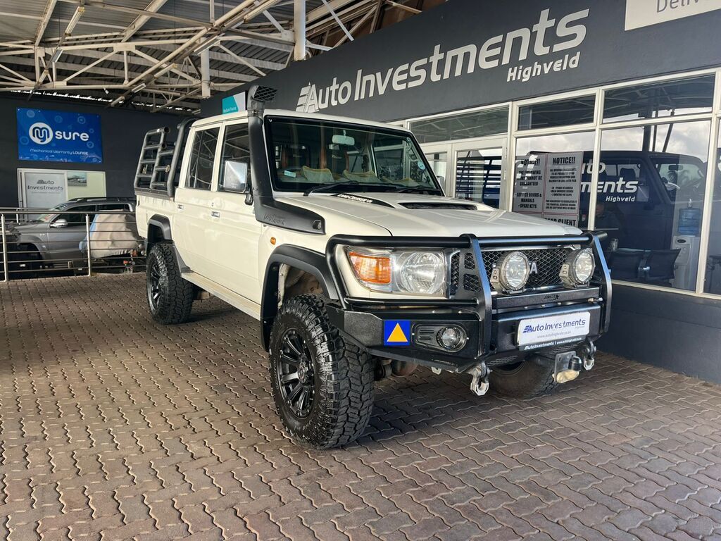 Used 2021 Toyota Land Cruiser 79 4.5D-4D V8 double cab LX 70th Anniversary