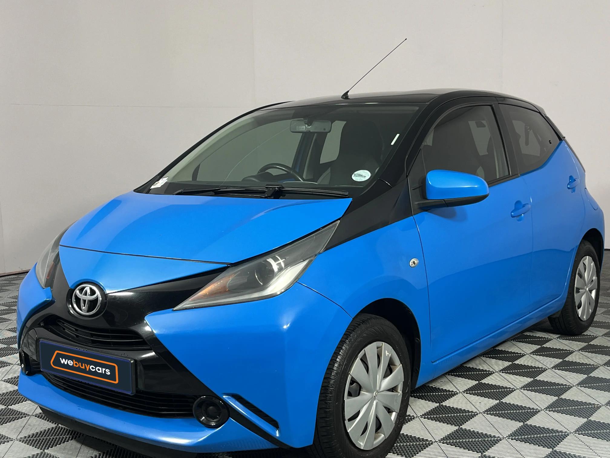 Used 2017 Toyota Aygo 1.0 X-Play