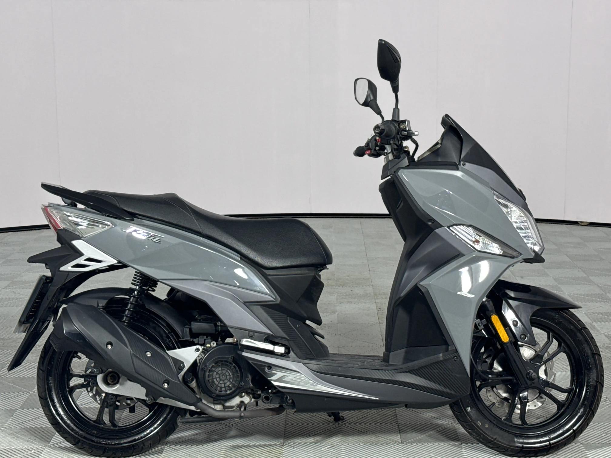 Used 2025 Sym Jet 14 200
